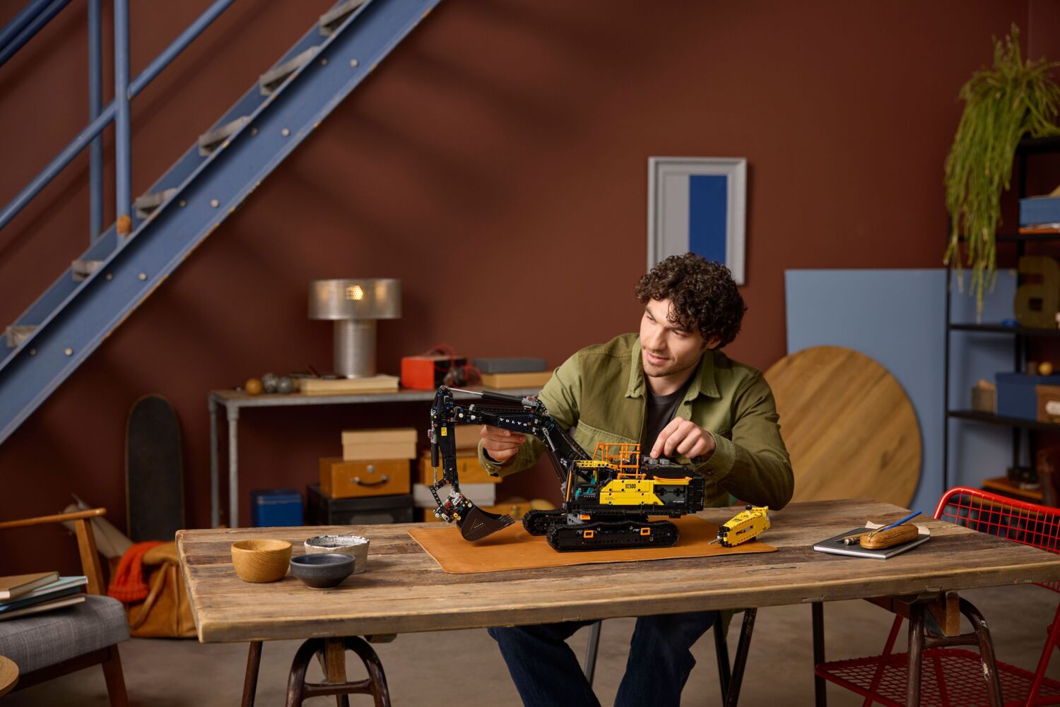 LEGO 42215 Technic Екскаватор Volvo EC500 Hybridфото