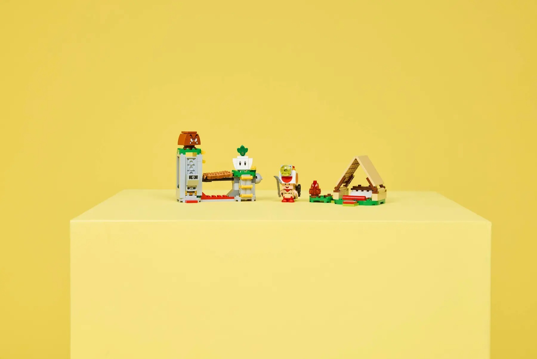 LEGO 72040 Super Mario Лагерь Captain Toad фото 10