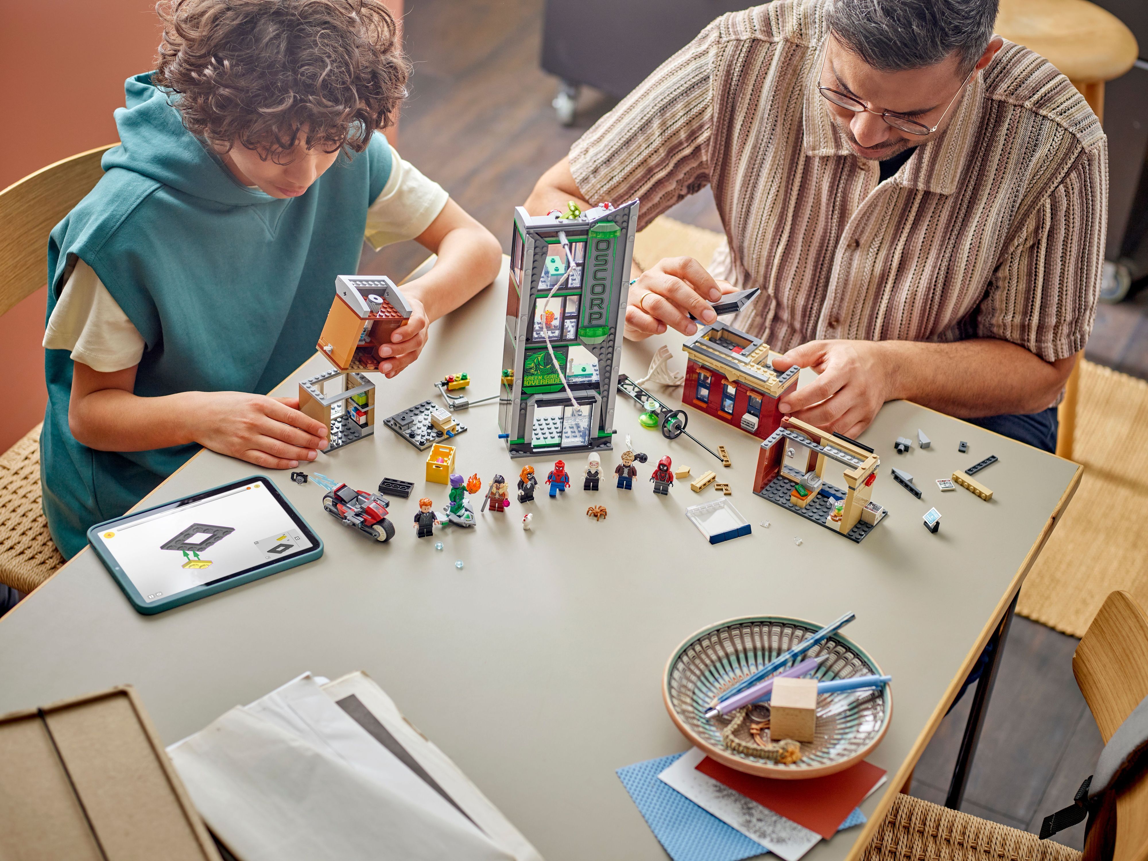 LEGO 76324 Super Heroes Человек-павук против Оскорпа фото 5