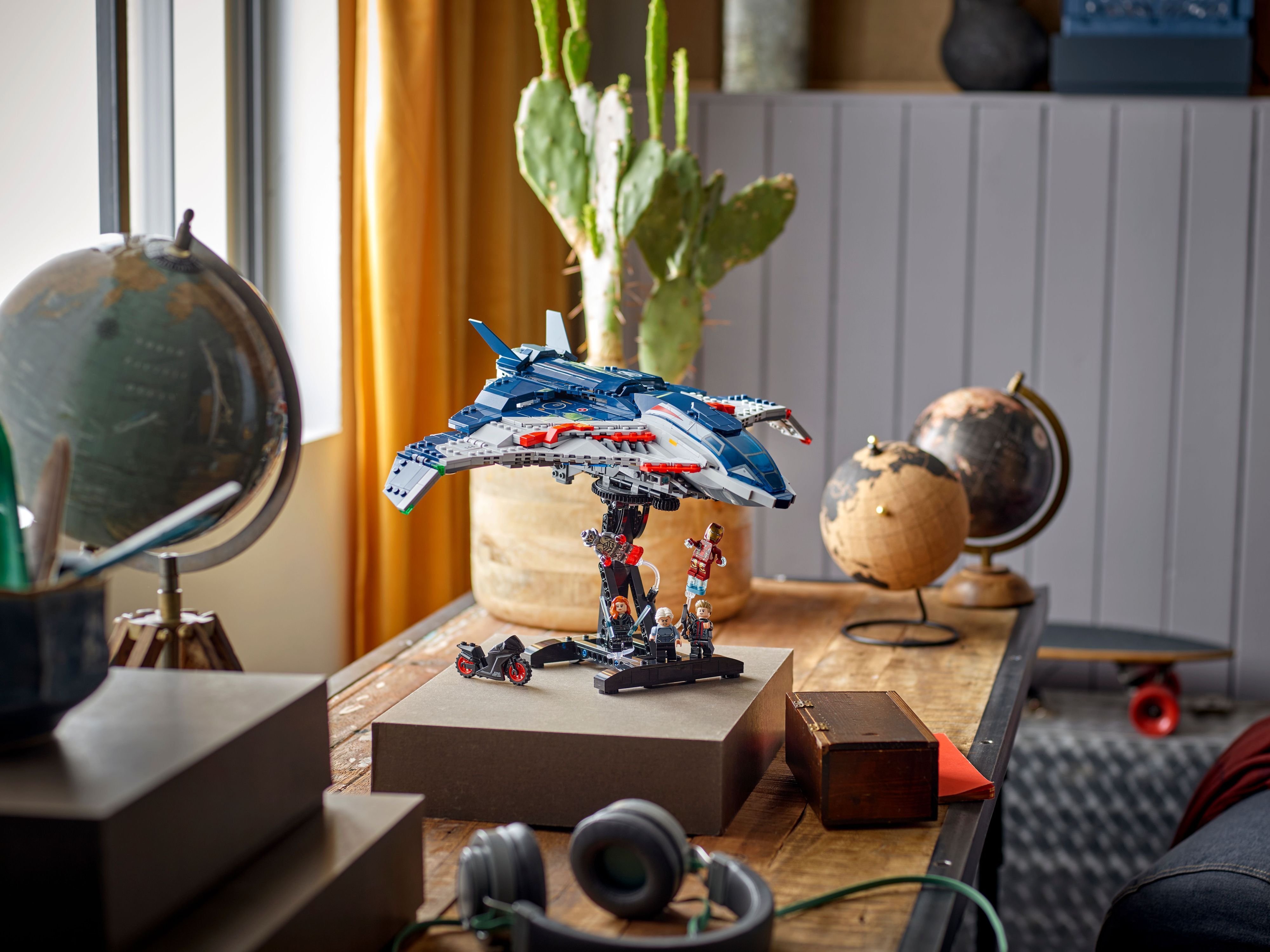 LEGO 76325 Super Heroes Мстители: Эра Альтрона Квинджет фото 11