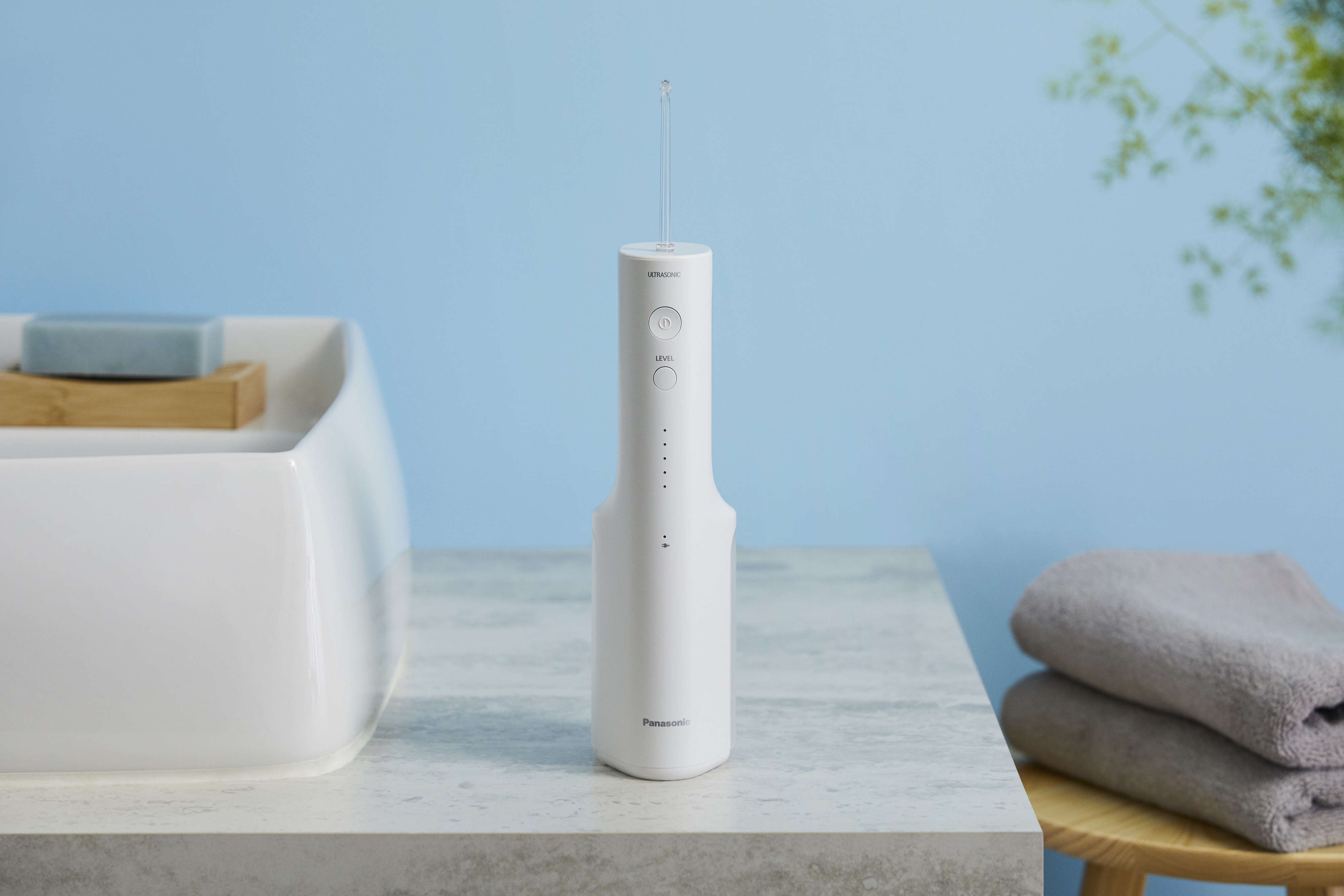 Ирригатор Panasonic EW-DJ66-W321 фото 13