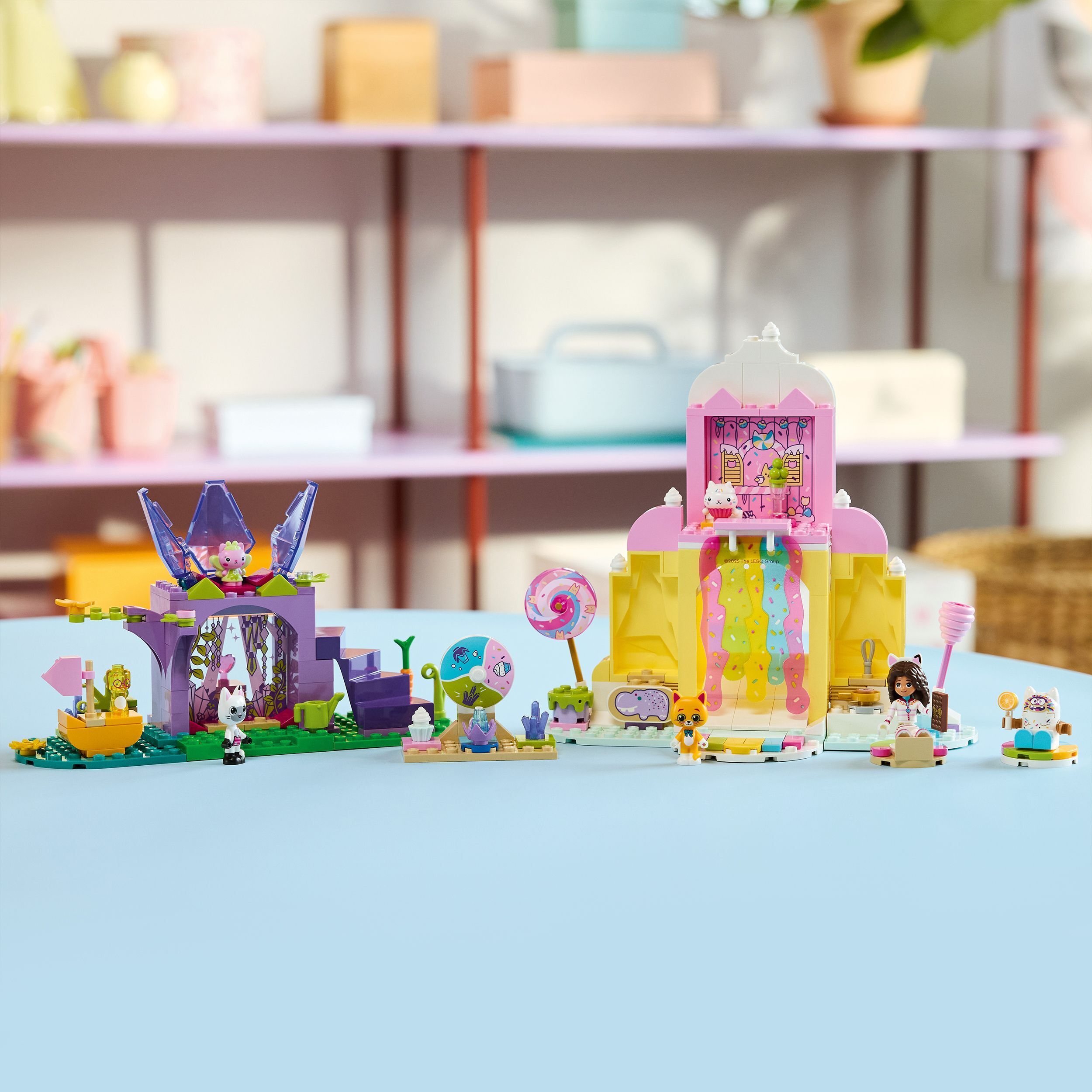 LEGO 11205 Gabby's Dollhouse Гора сладостей и сад Китти фото 9