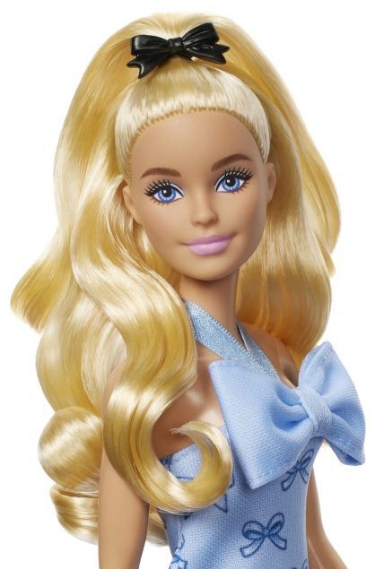 Кукла Barbie "Модница" голубые бантики (HYT93) фото