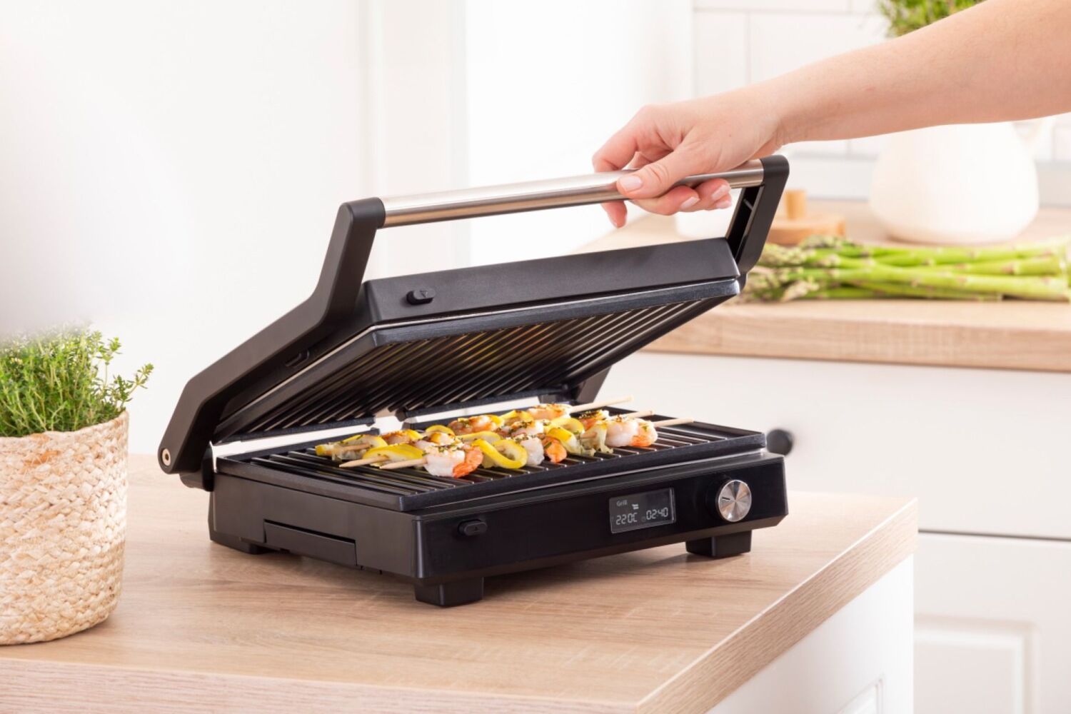 Гриль Gorenje GCG2000SDфото