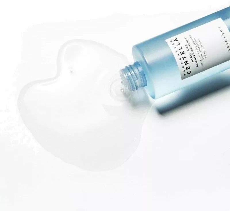 Тонер освітлювальний Skin1004 Hyalu-cica на основі гіалуронової кислоти 210 млфото4