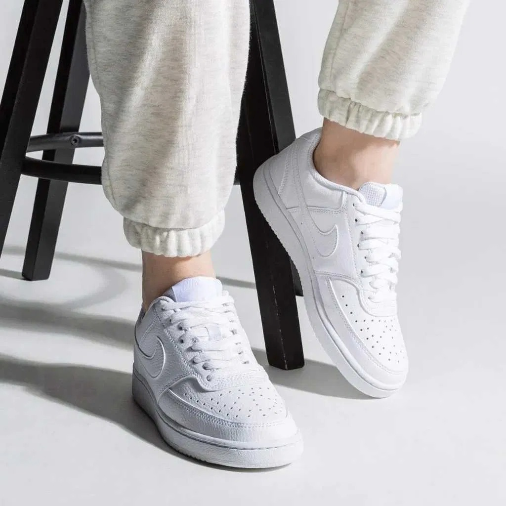 Кеды женские Nike W Court Vision Lo Nn DH3158-100 36.5 (6 US) белые фото 
