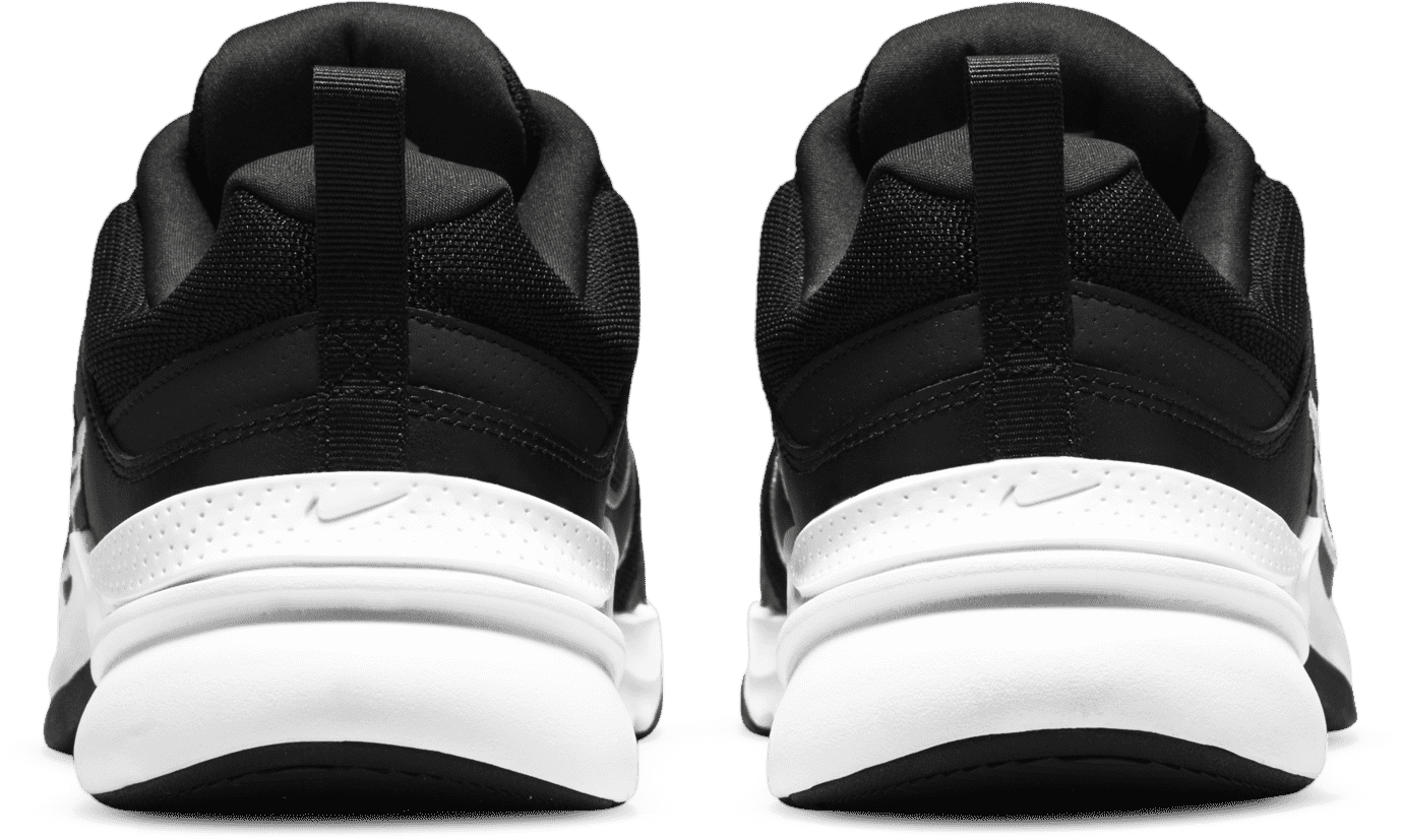 Кросівки чоловічі Nike Defy All Day DJ1196-002 41 (8 US) чорніфото6