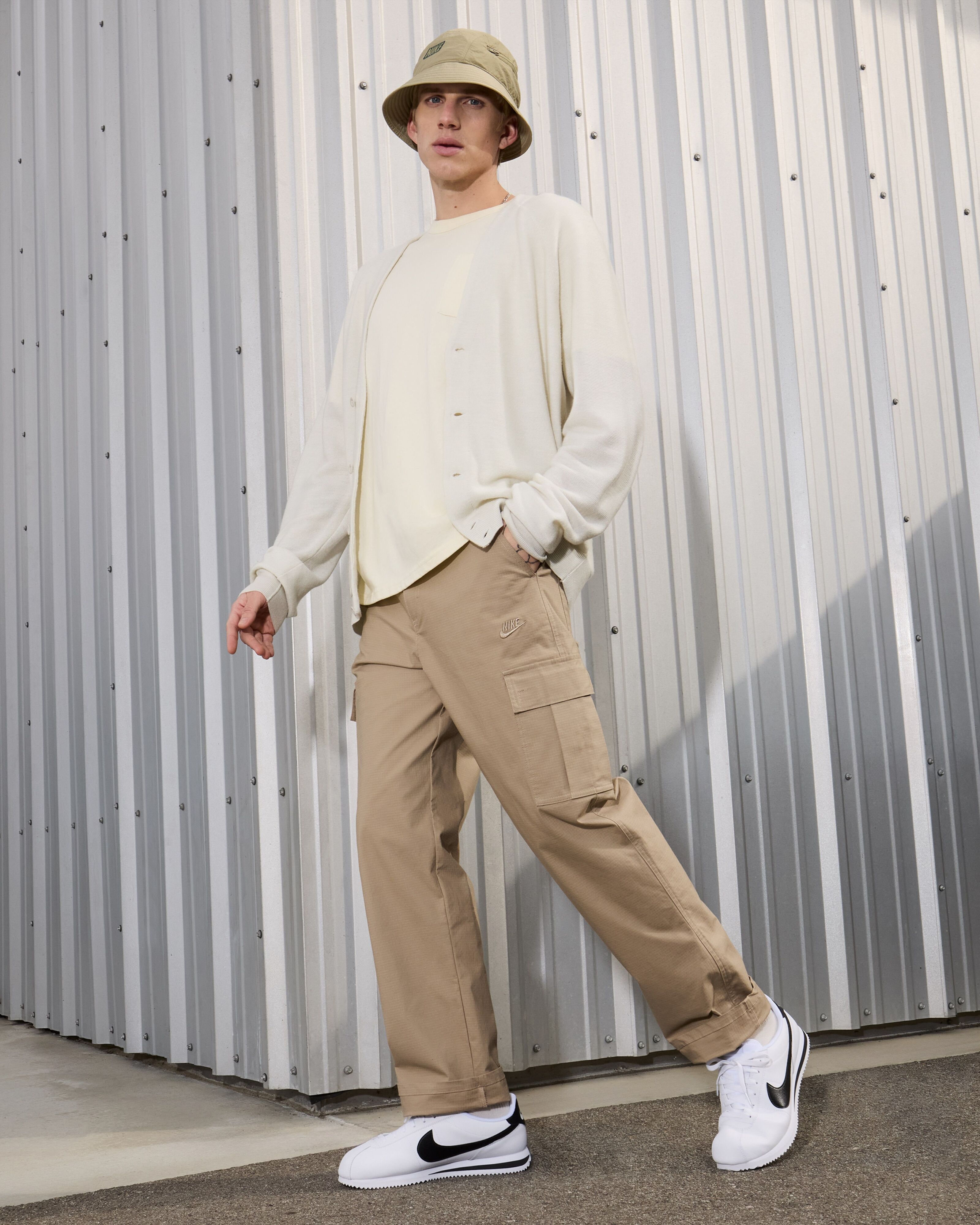 Кроссовки мужские Nike Cortez DM4044-105 42.5 (9 US) белые фото 10