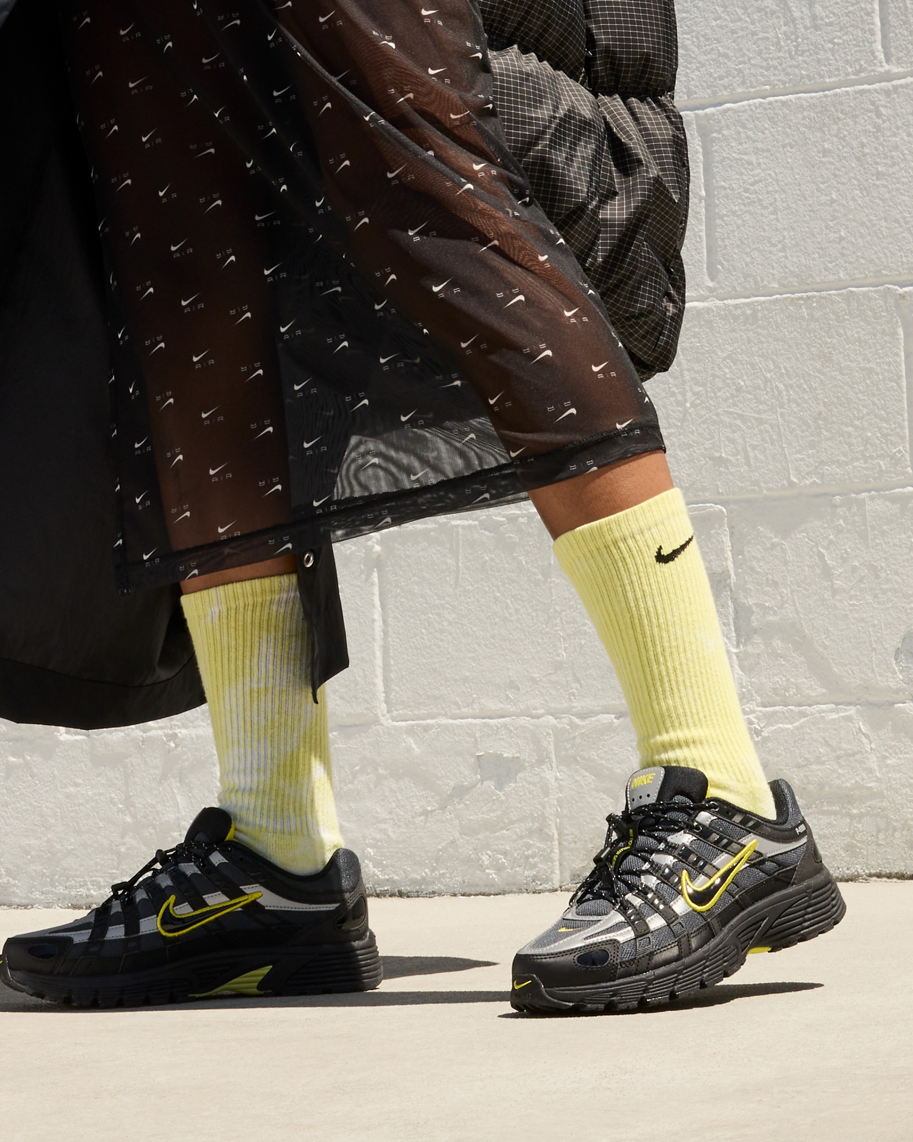 Кросівки жіночі Nike Wmns P-6000 FV0943-001 35.5 (5 US) чорніфото14