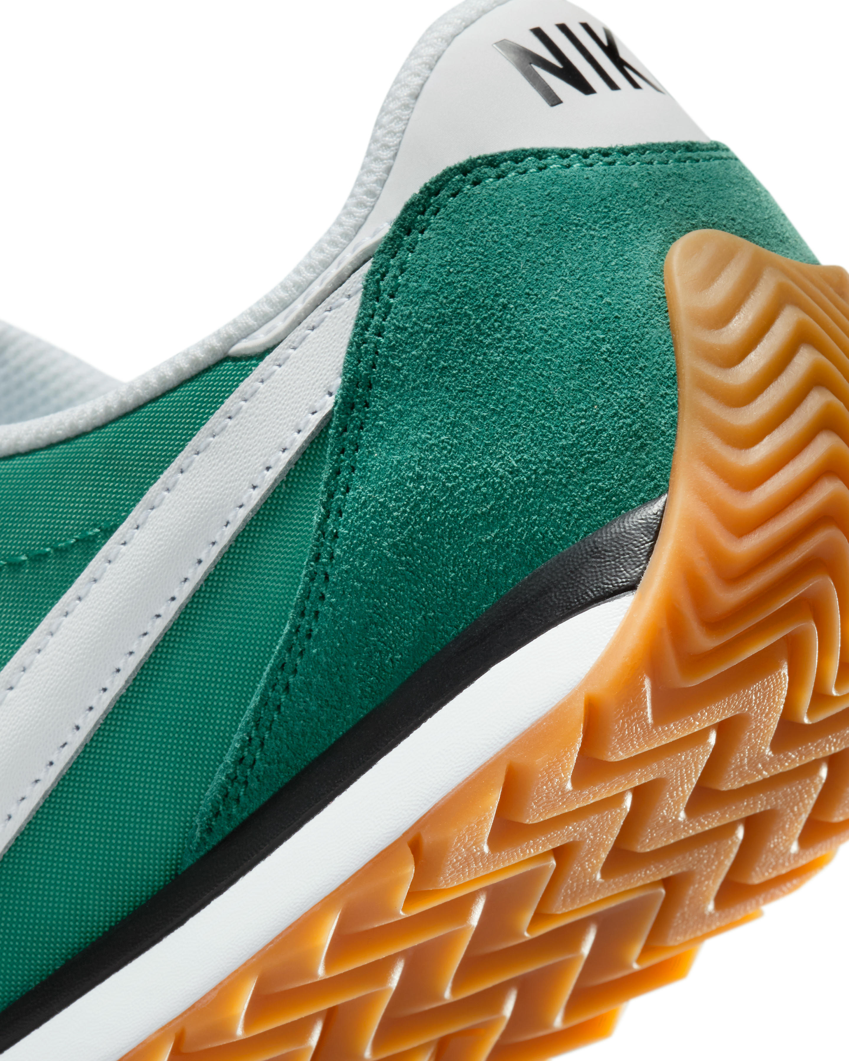 Кроссовки женские Nike W Pacific HM4771-301 38 (7 US) зеленые фото 8