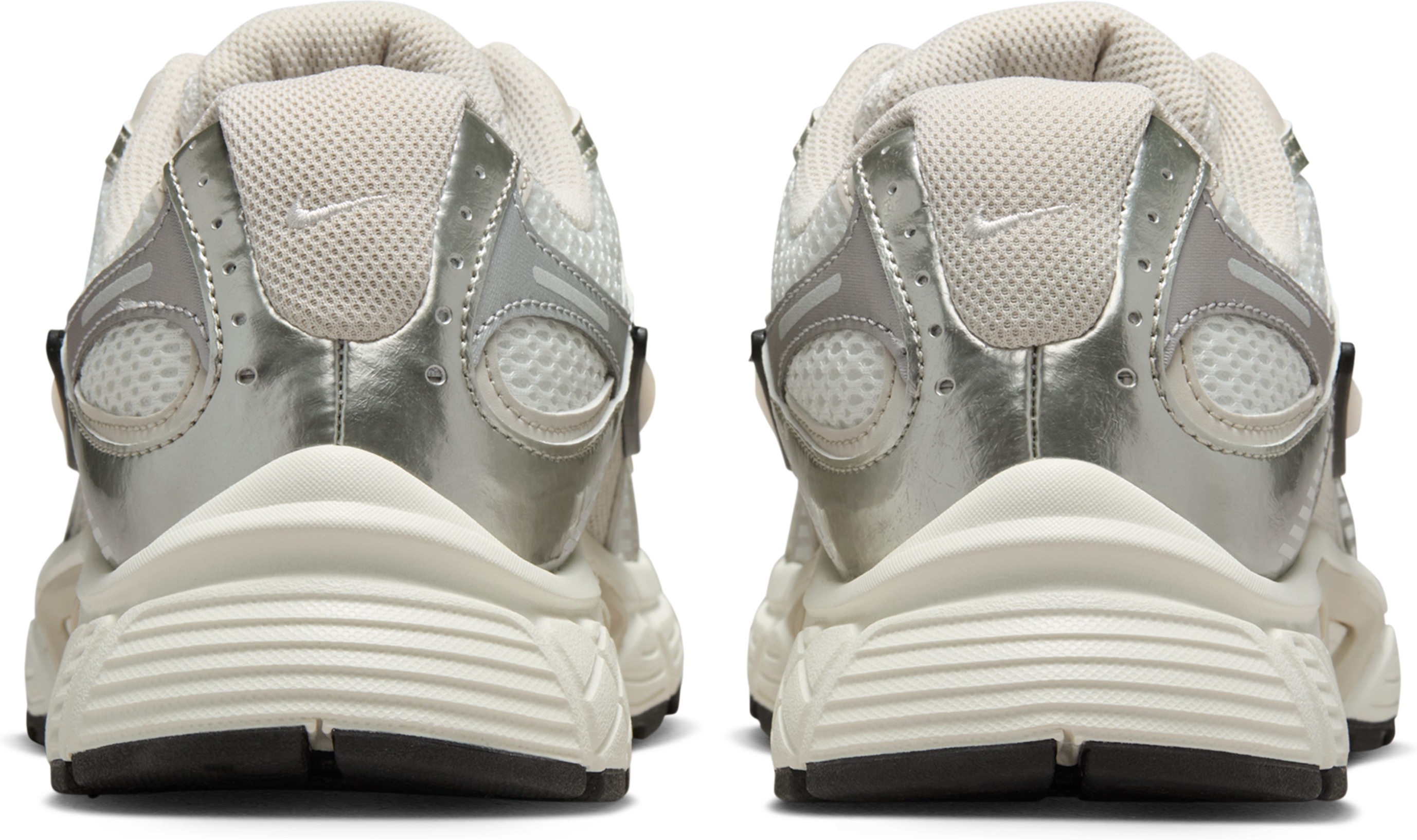 Кроссовки женские Nike W V5 RNR HQ7901-104 38.5 (7.5 US) бежевые фото 