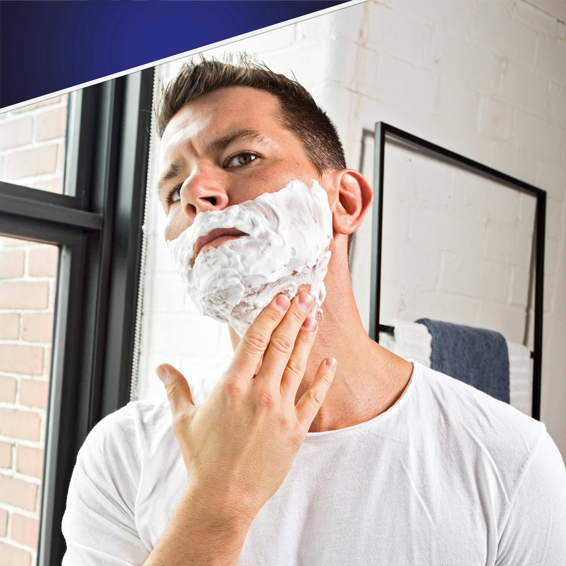 Гель для бритья Gillette Skinguard 200 мл фото 
