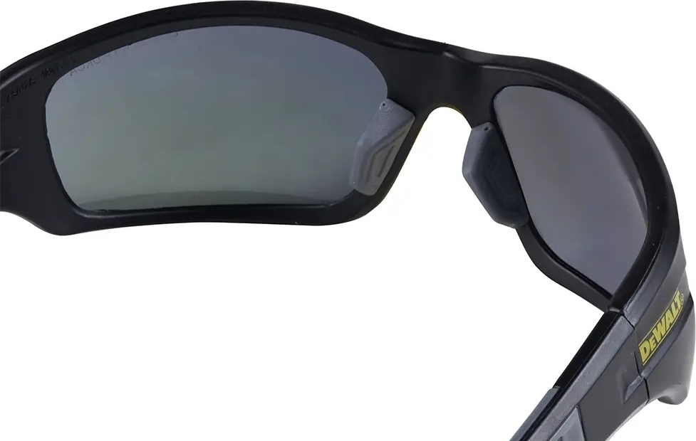 Окуляри захисні DeWalt Auger затемнені, сірі, полікарбонат (DPG101-FD)фото5