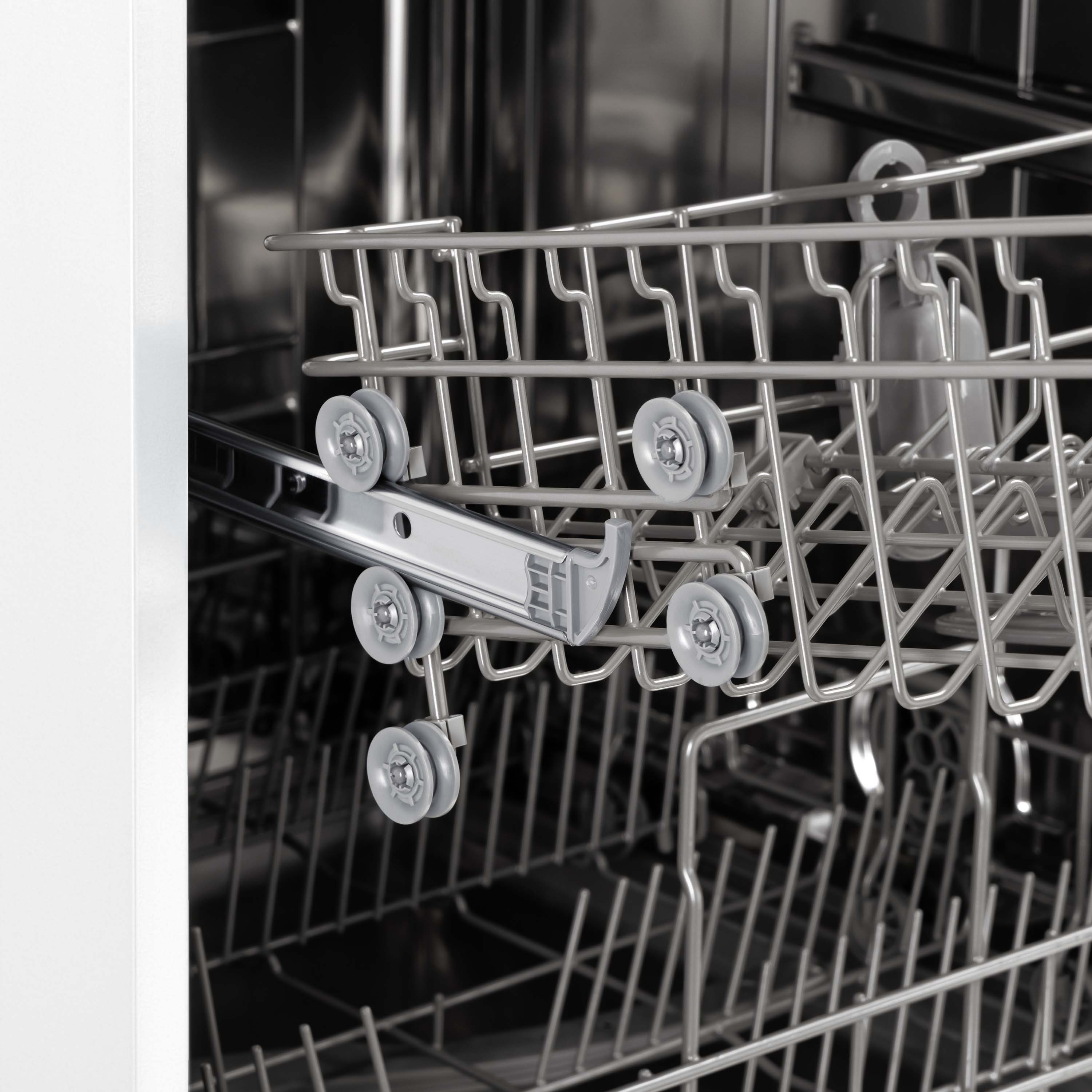 Посудомоечная машина ARDESTO DWMF-G605W фото 