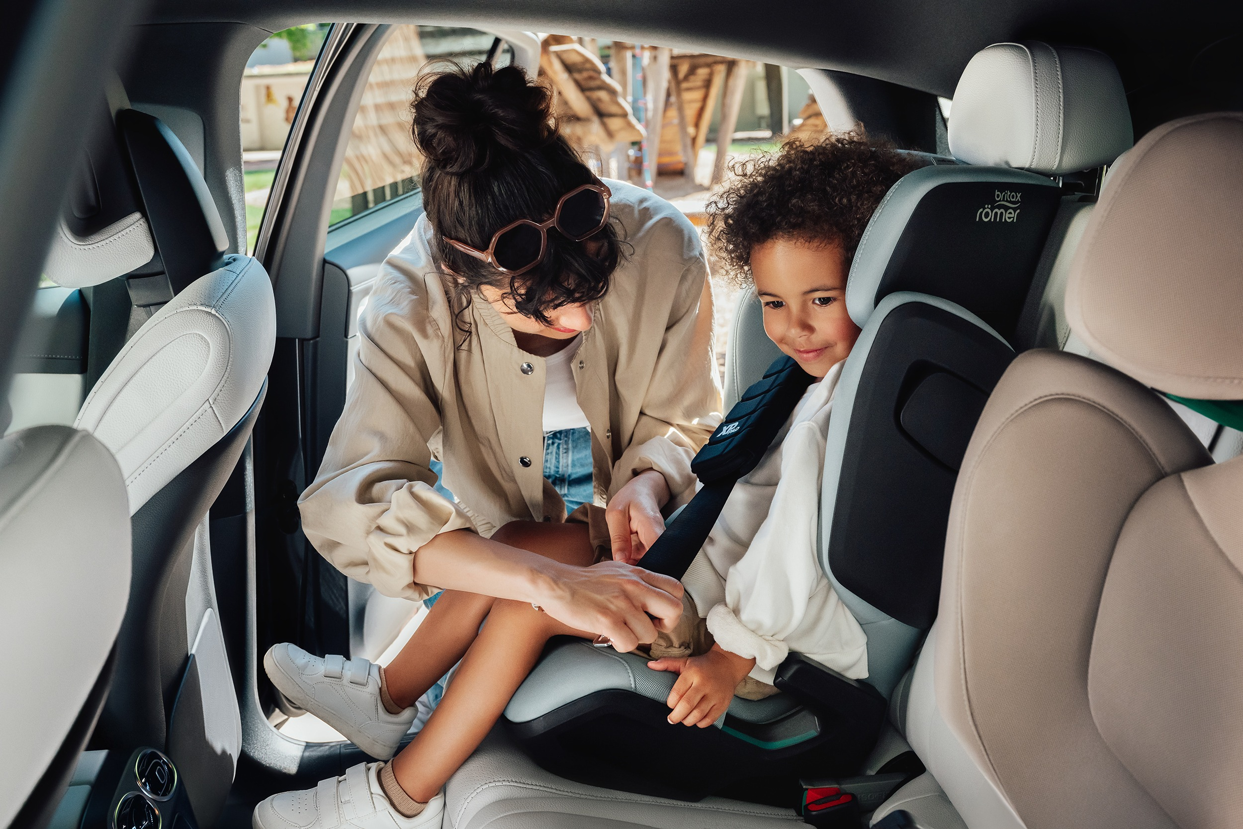 Автокресло BRITAX-ROMER KIDFIX PRO Style Harbor Blue (2000041299) фото 15