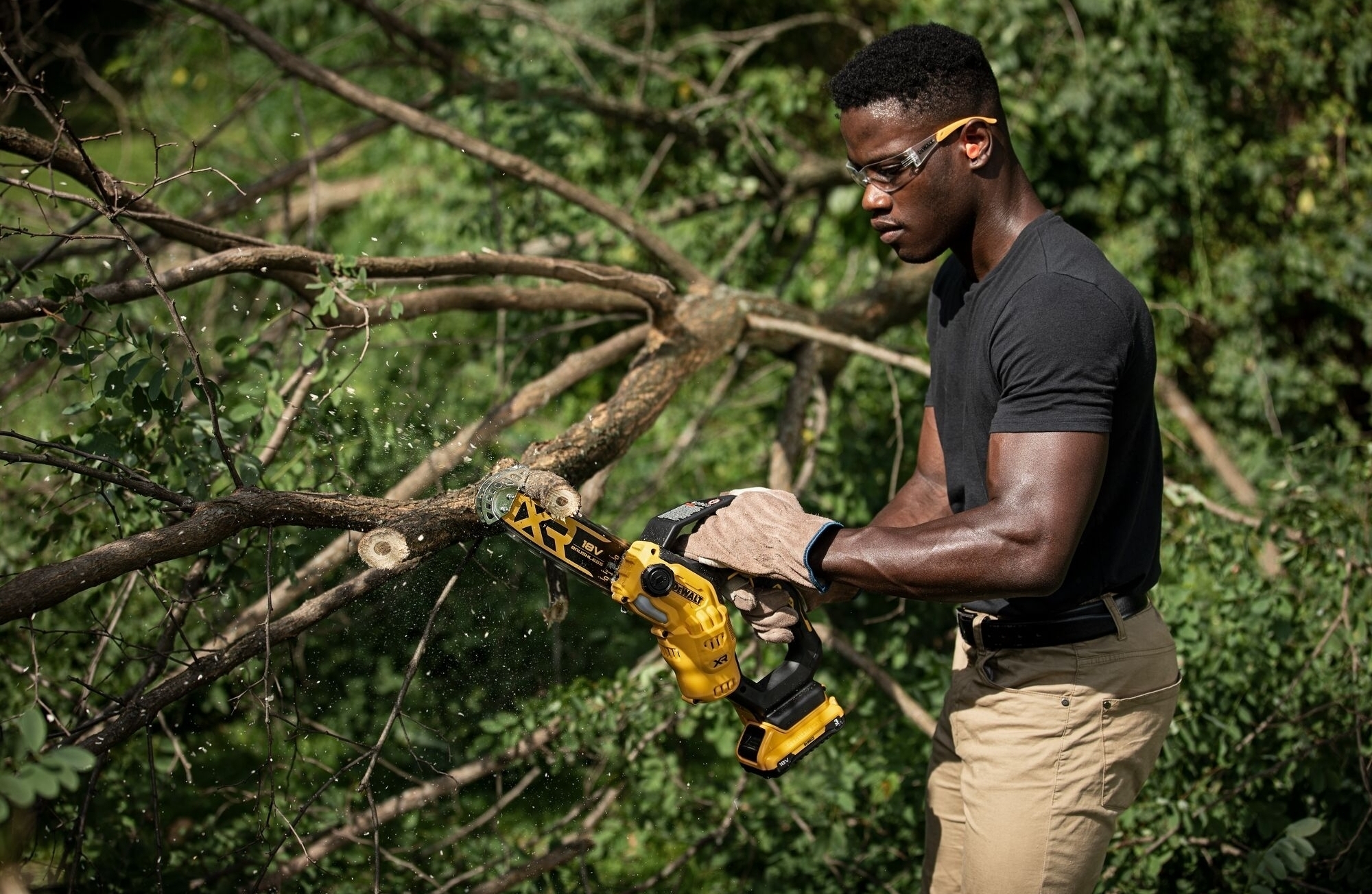 Пила цепная аккумуляторная DeWalt бесщеточная XR Li-lon 18В без АКБ и ЗУ (DCMPS520N) фото 17