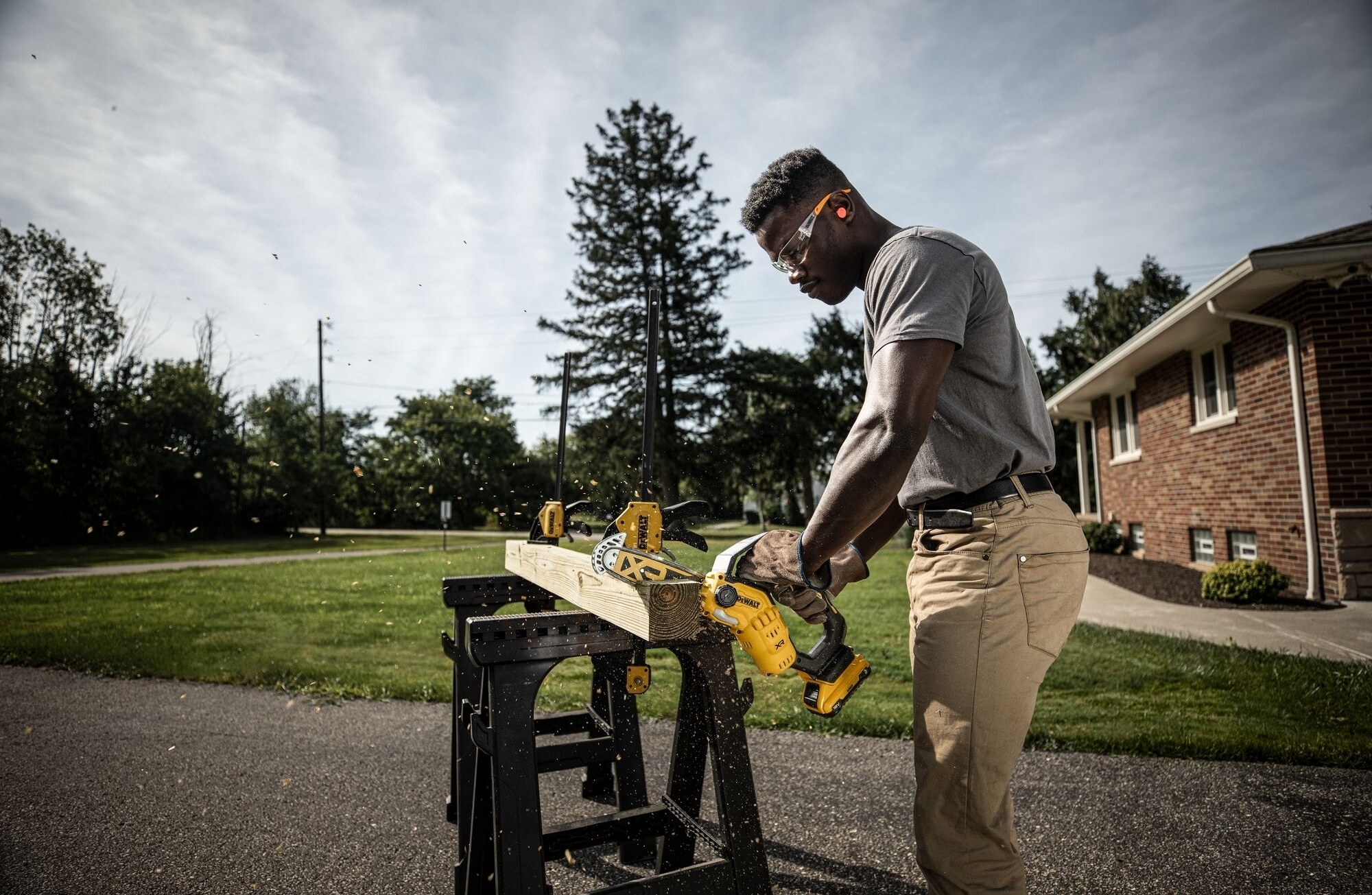 Пила цепная аккумуляторная DeWalt бесщеточная XR Li-lon 18В без АКБ и ЗУ (DCMPS520N) фото 19