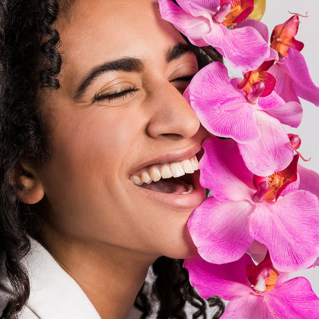 Парфумований спрей для тіла Eveline Sensual Body Mist Night Coquette 150 млфото