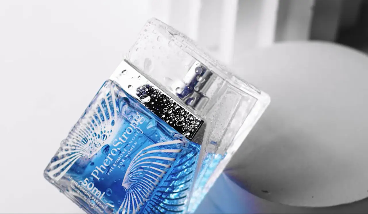 Духи с феромонами Medica-Group Pherostrong Angel для женщин 50 мл фото 6