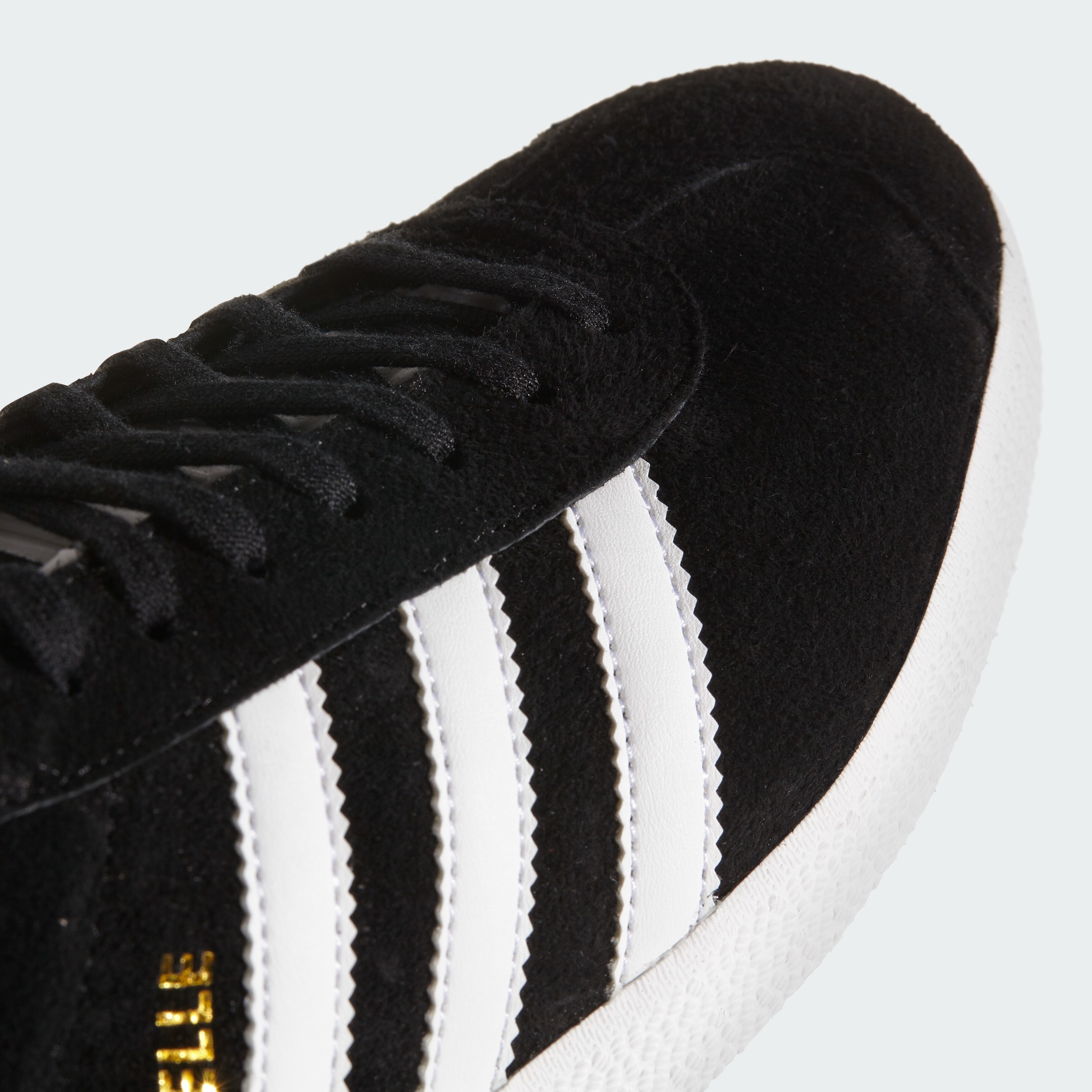 Кеды Adidas Gazelle BB5476 37 1/3 (4.5 UK) черные фото 8