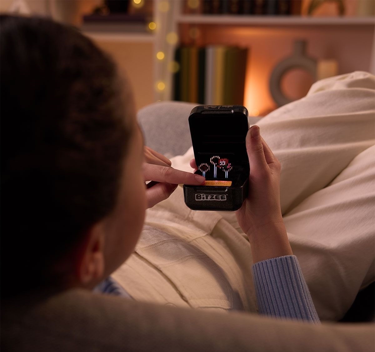 Інтерактивна іграшка з віртуальними цифровими героями Bitzee - Гаррі Поттер (6076508)фото6