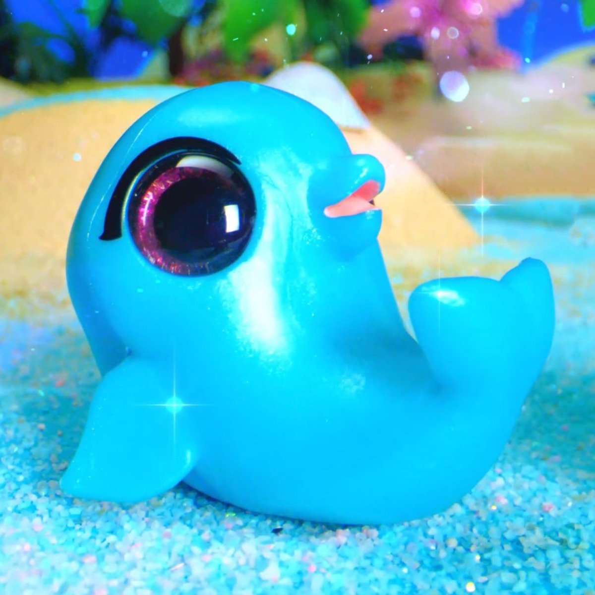 Колекційна фігурка-сюрприз YOU YOU – МИЛІ ДЕЛЬФІНИ (в диспл.)фото