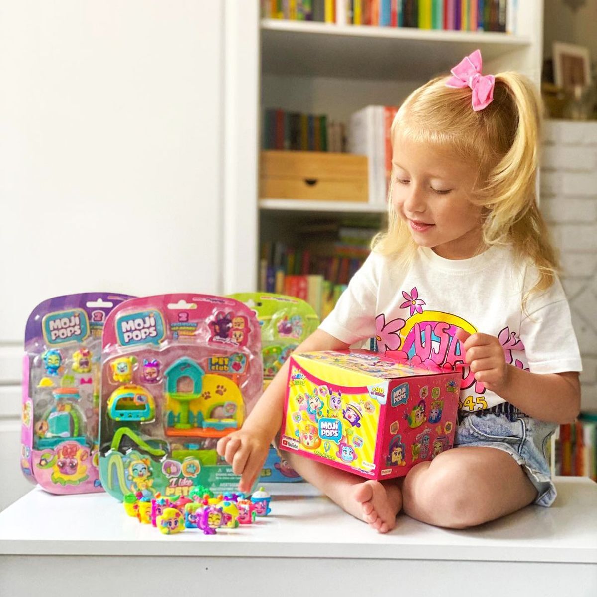 Набір фігурок MOJI POPS серії "Party" – ПЕРЛИННИЙ СЮРПРИЗ (8 фігурок) (PMPPB816IN00)фото6
