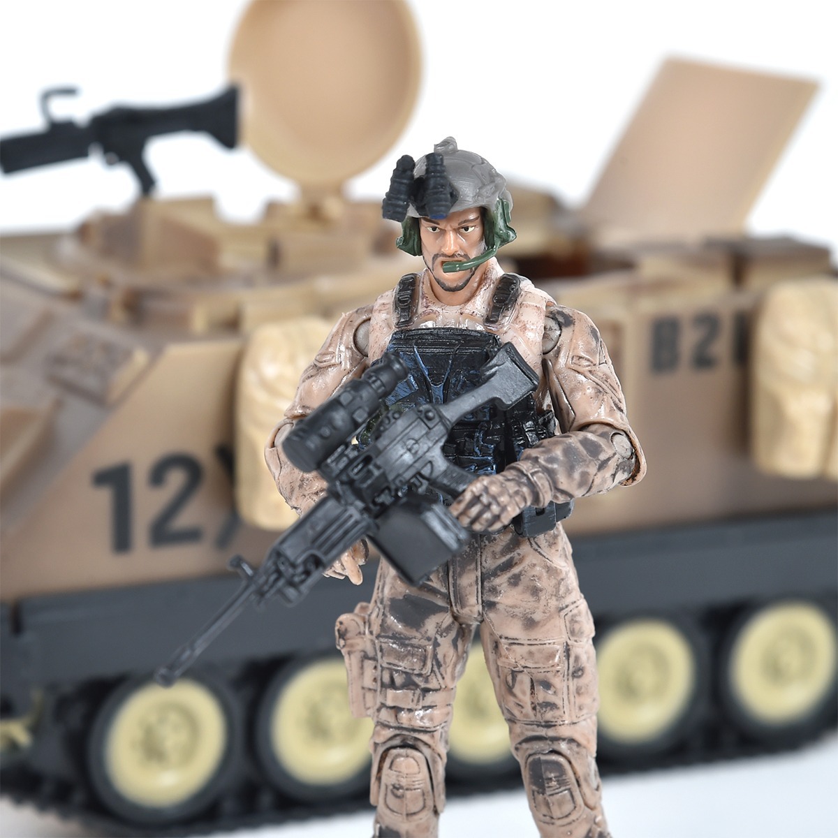 Ігровий набір Elite Force — Бронетранспортер M113 (БТР, фігурка, аксесуар.) (101857)фото4