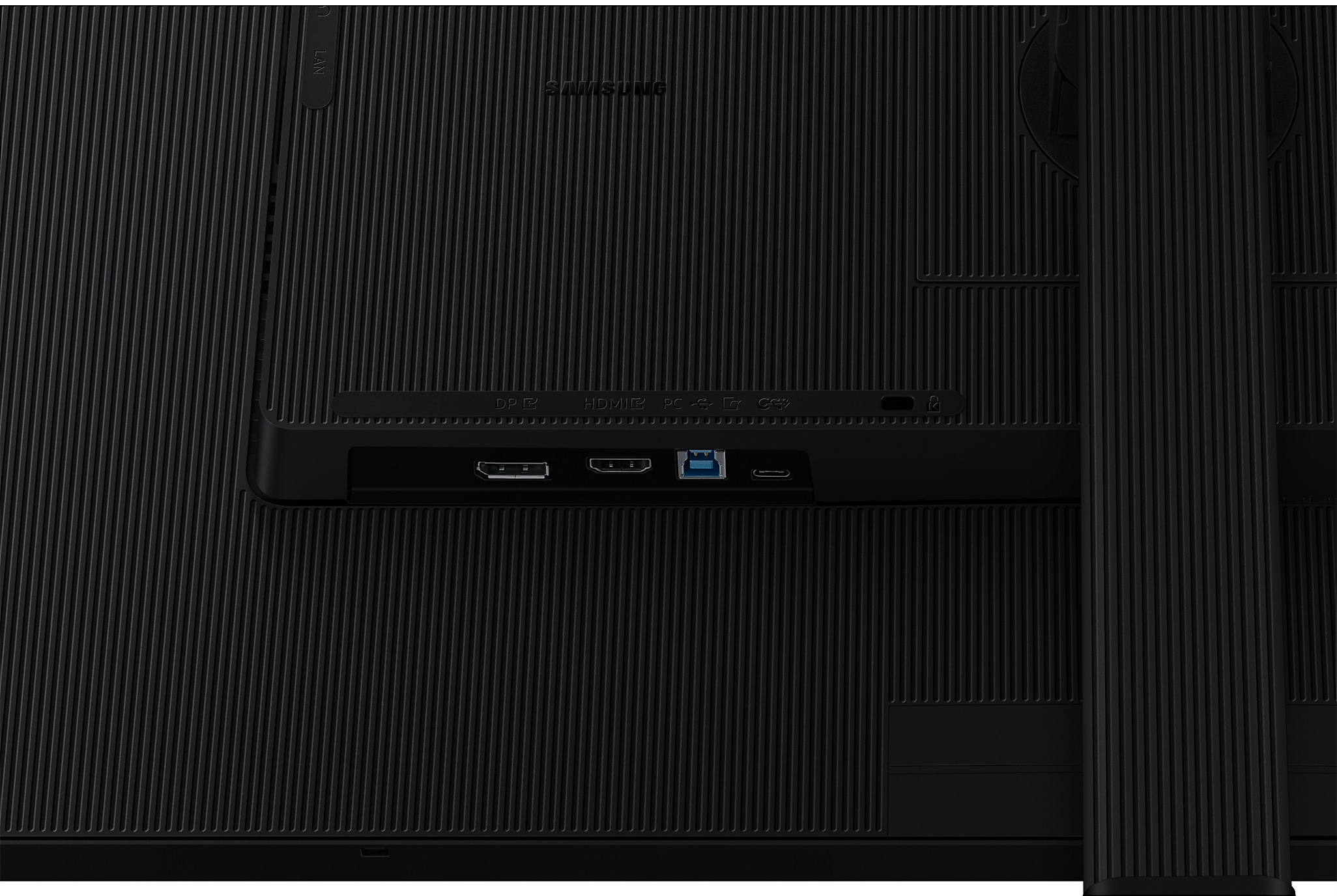 Монитор 32" SAMSUNG ViewFinity S8 (LS32D804UAIXCI) фото 14