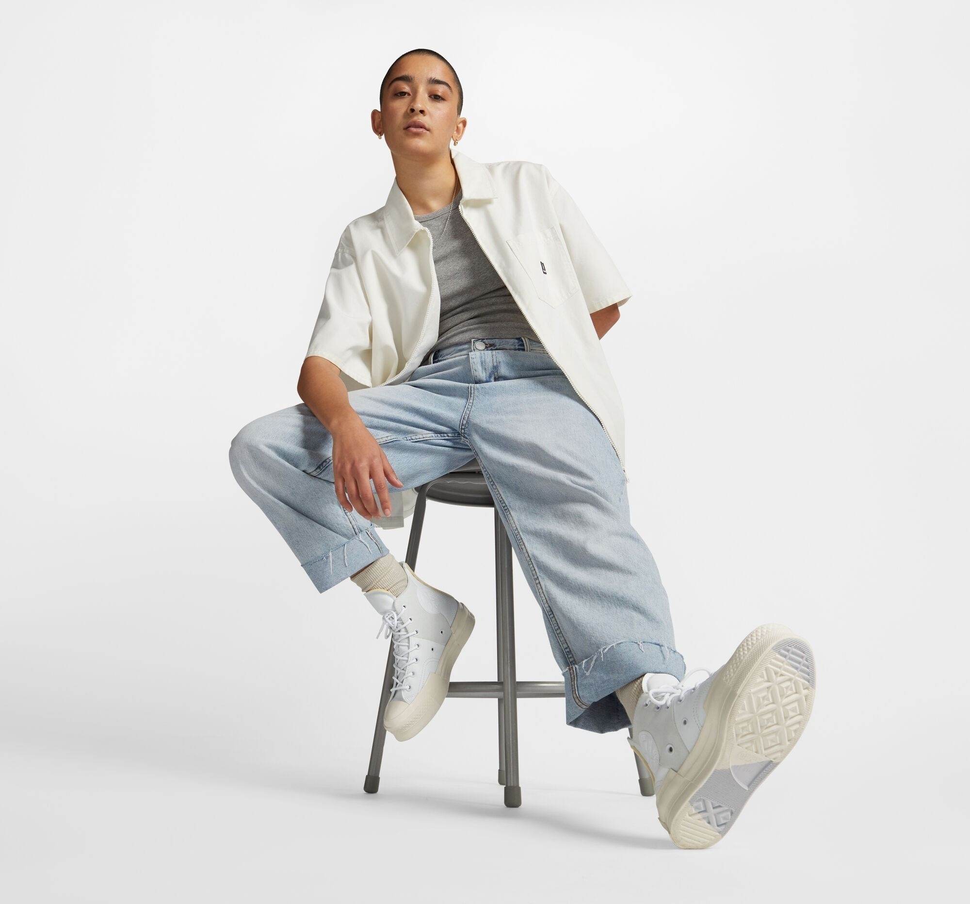 Кеды высокие Converse Chuck 70 Plus Hi A05259C 40 (7 US) белые фото 8