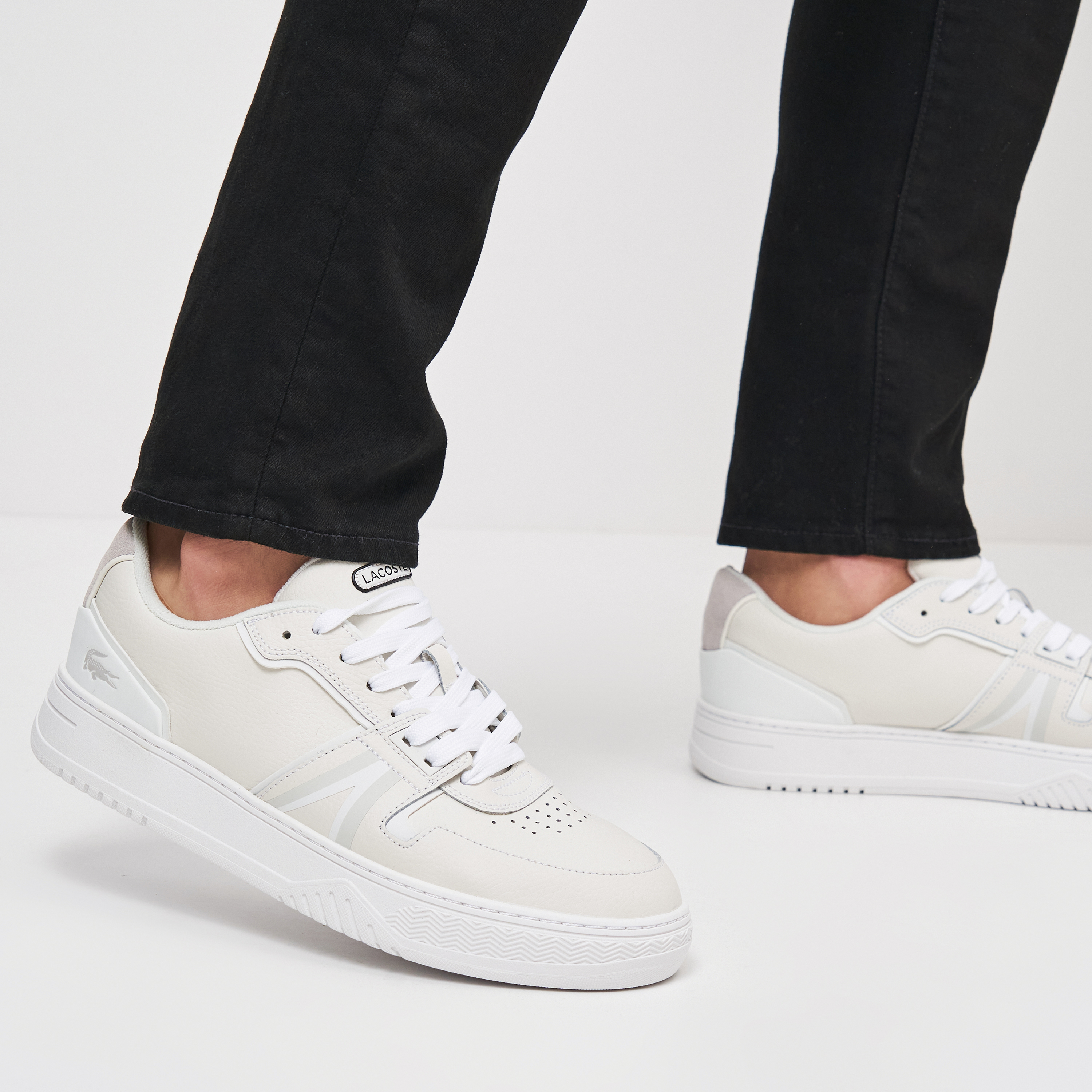 Кеди мужские Lacoste L001 0321 1 Sfa 742SMA0092-65T 41 (7.5 UK) белые фото 9