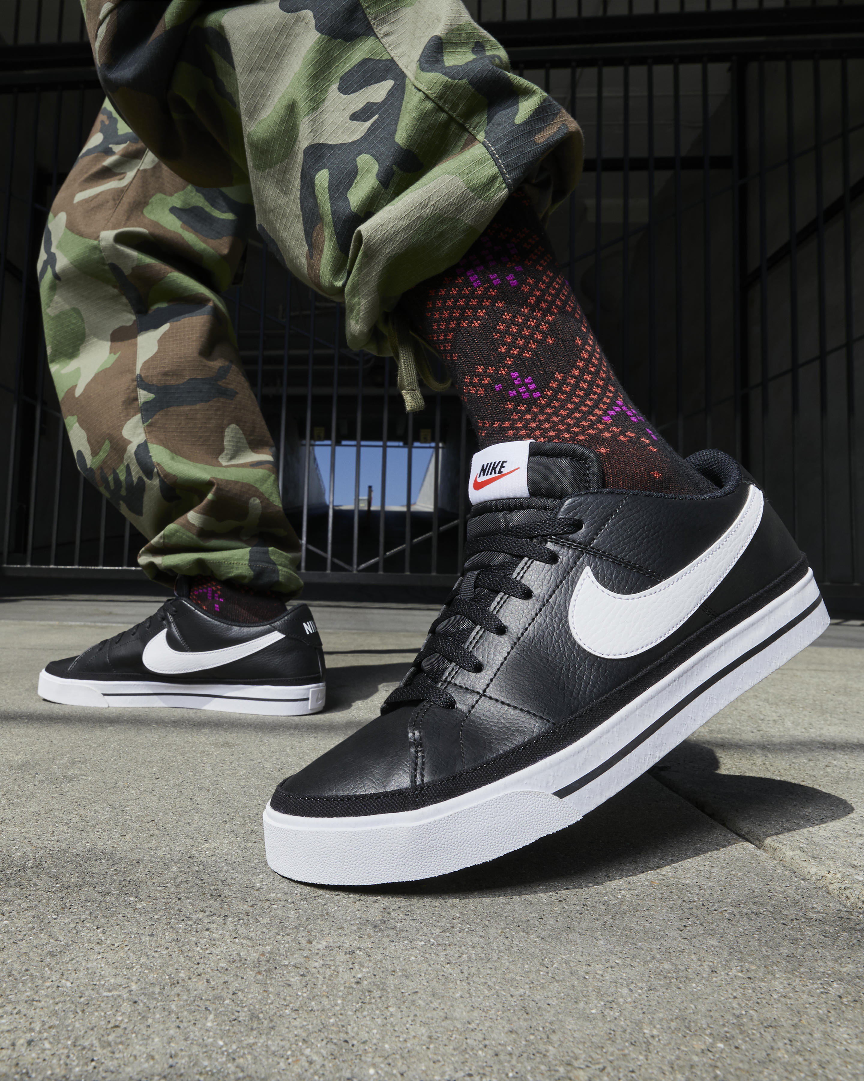 Кеды мужские Nike Court Legacy Nn DH3162-001 44 (10 US) черный/белый фото 8