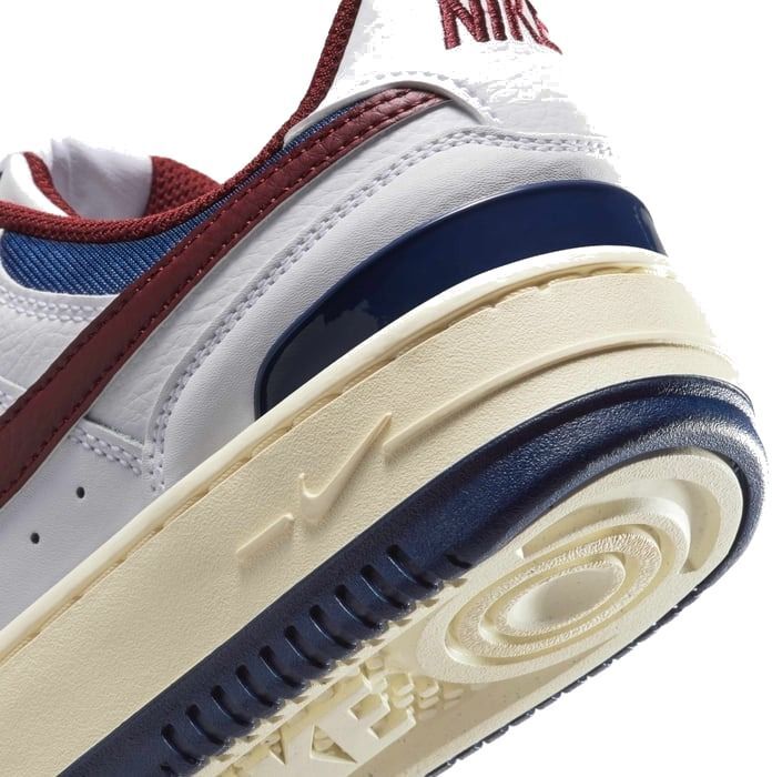 Кеды женские Nike Gamma Force DX9176-115 36.5 (6 US) красный/синий фото 5