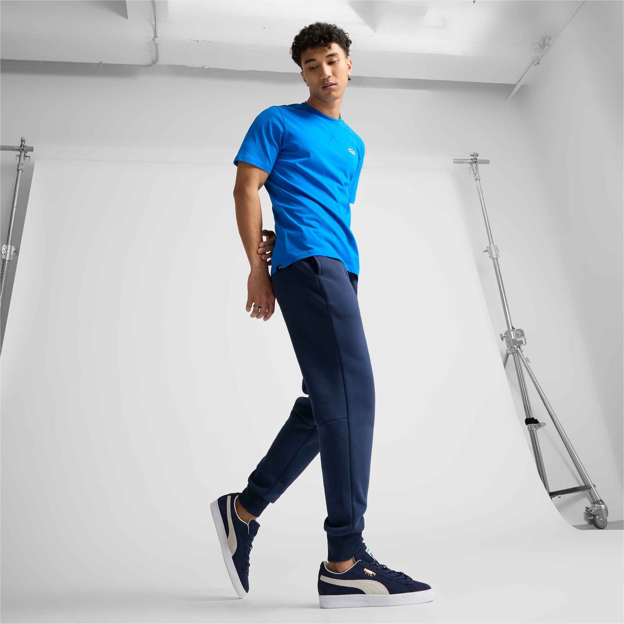 Кеды мужские Puma Suede Classic XXI 374915-04 41 (7.5 UK) темно-синие фото 9