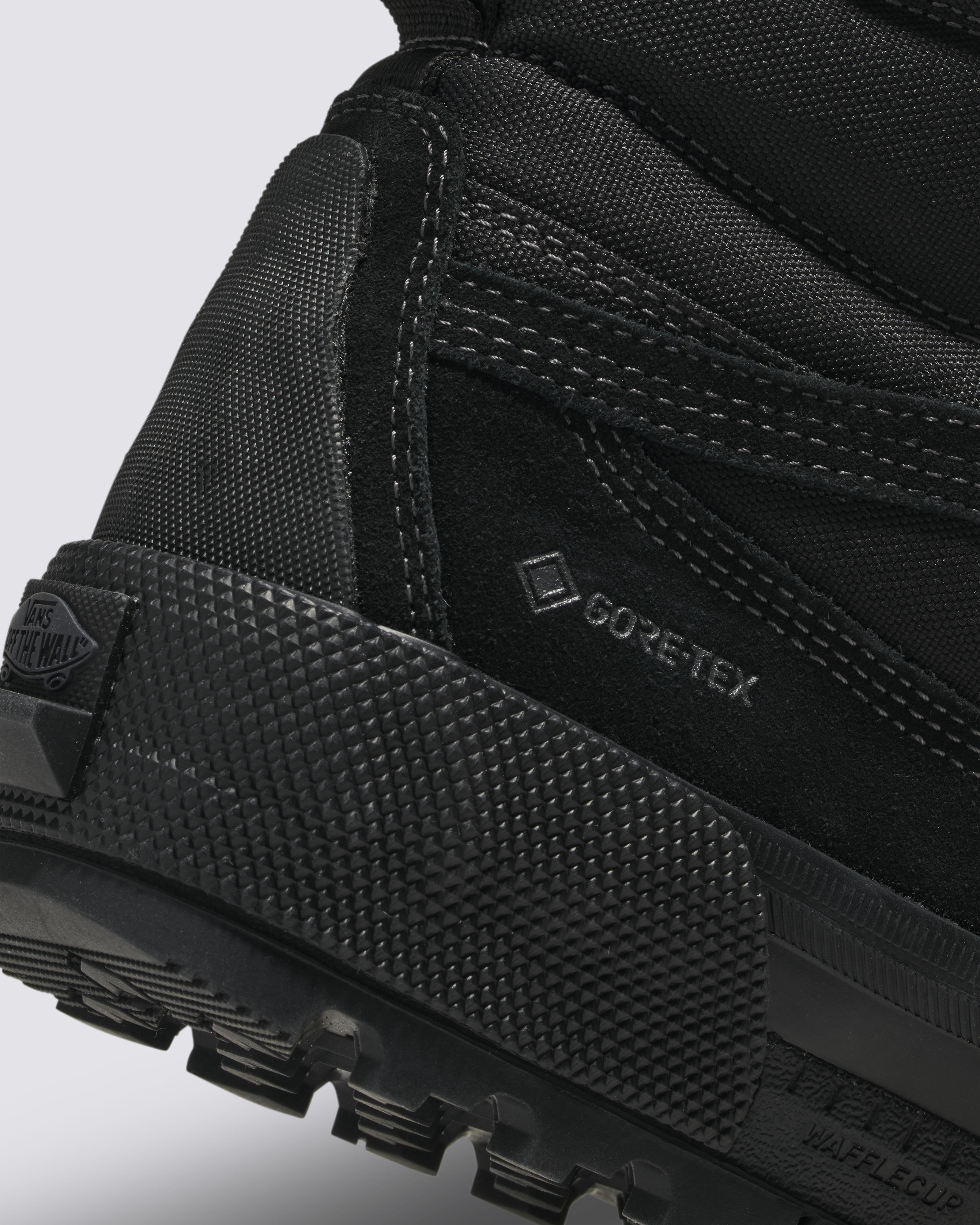 Ботинки Vans Mte Sk8-Hi Gore-Tex VN000CVS1OJ1 43 (10 US) черные фото 5