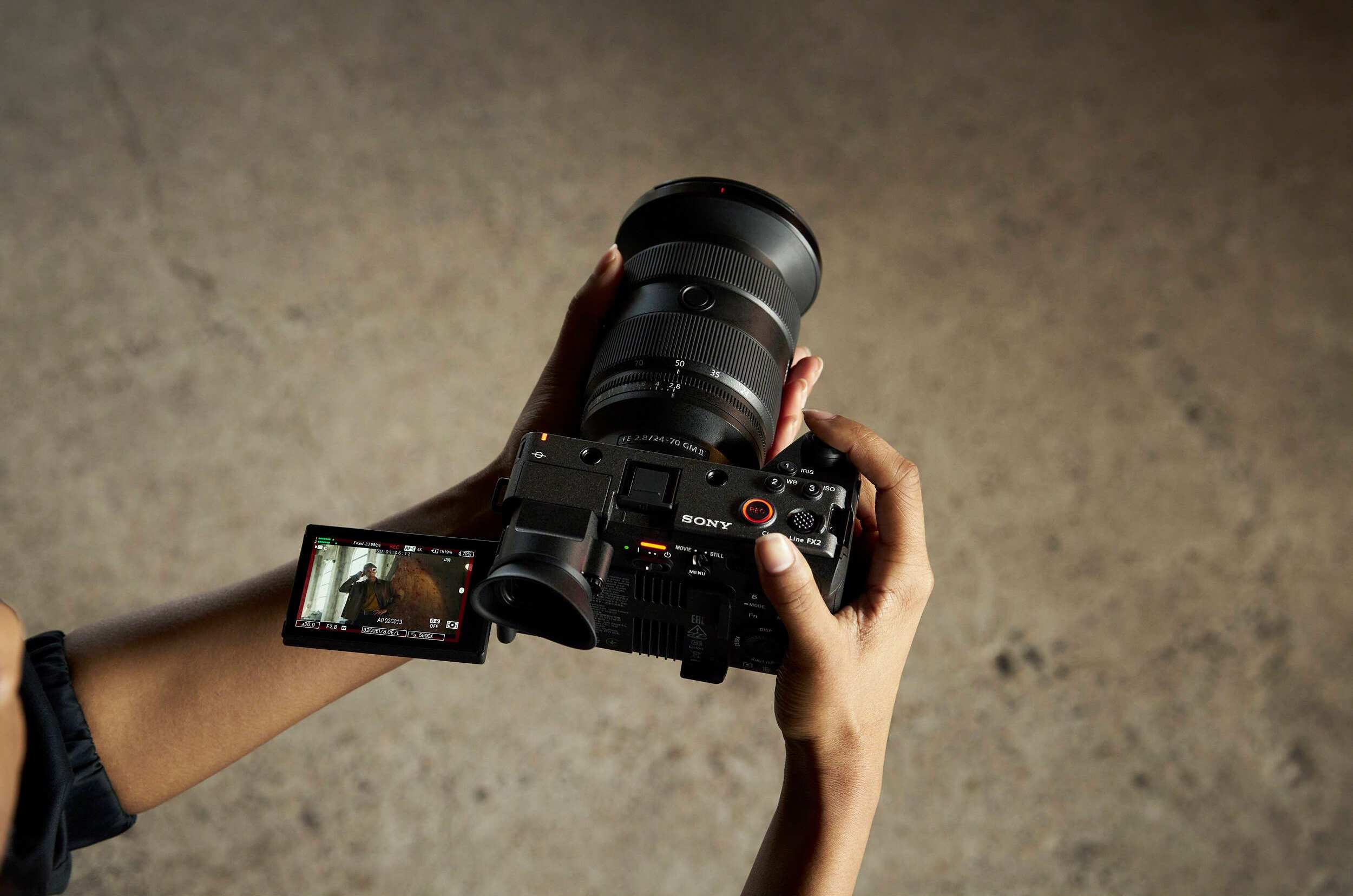 Відеокамера SONY FX2 Body (IILMEFX2B.CEC)фото21