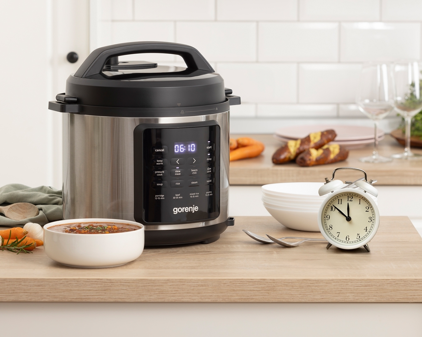 Мультиварка-скороварка Gorenje GMC6SBKфото