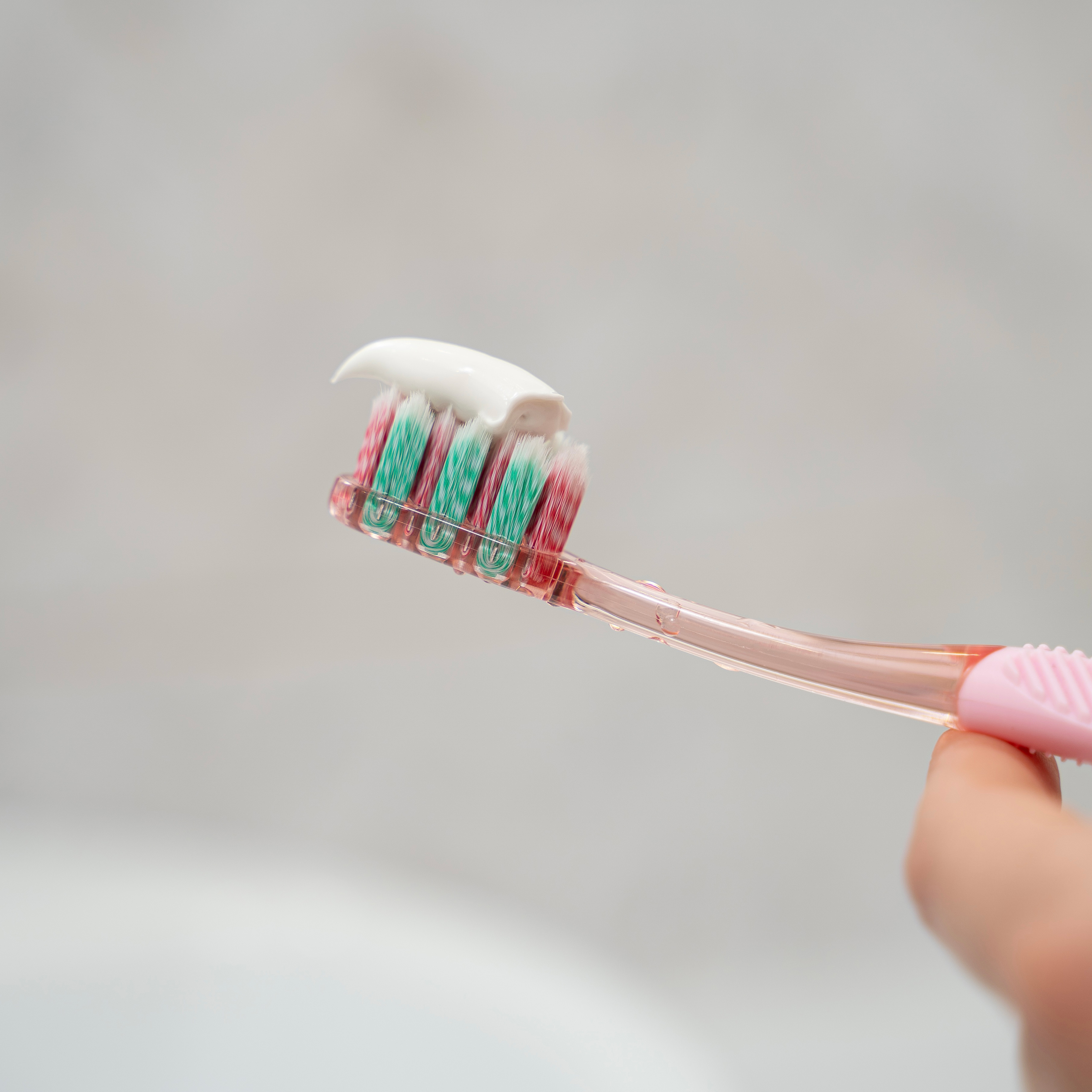 Зубна щітка Fesco Ultra Multibrush рожевафото6