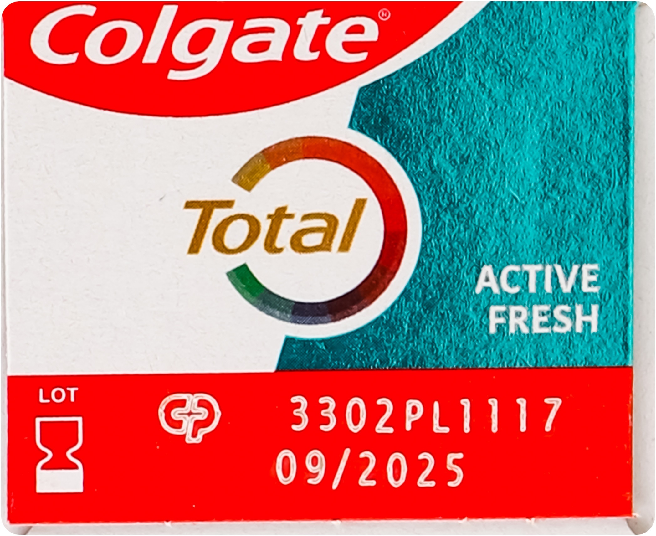 Зубна паста Colgate Total 12 Active Fresh 75 млфото