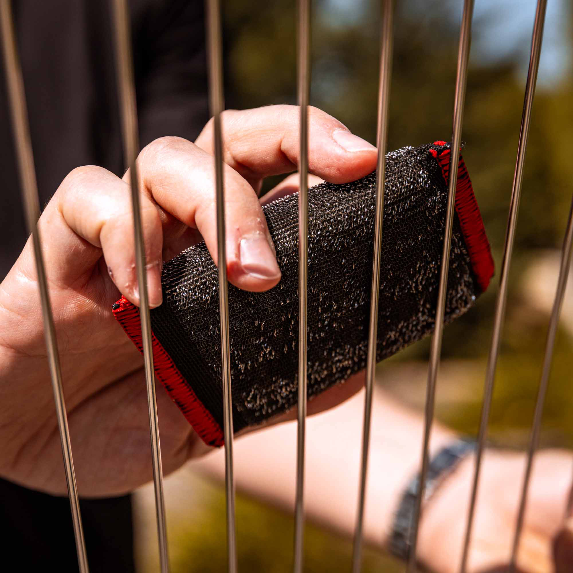 Губка-скрабер металлизированная Scrub Daddy BBQ 2 шт фото 