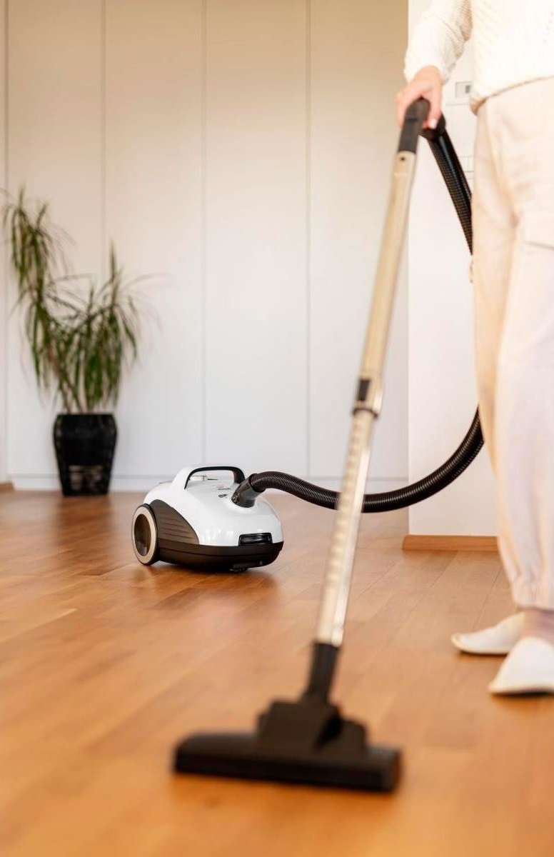 Пылесос мешковый Gorenje VC2221G4EW фото 14