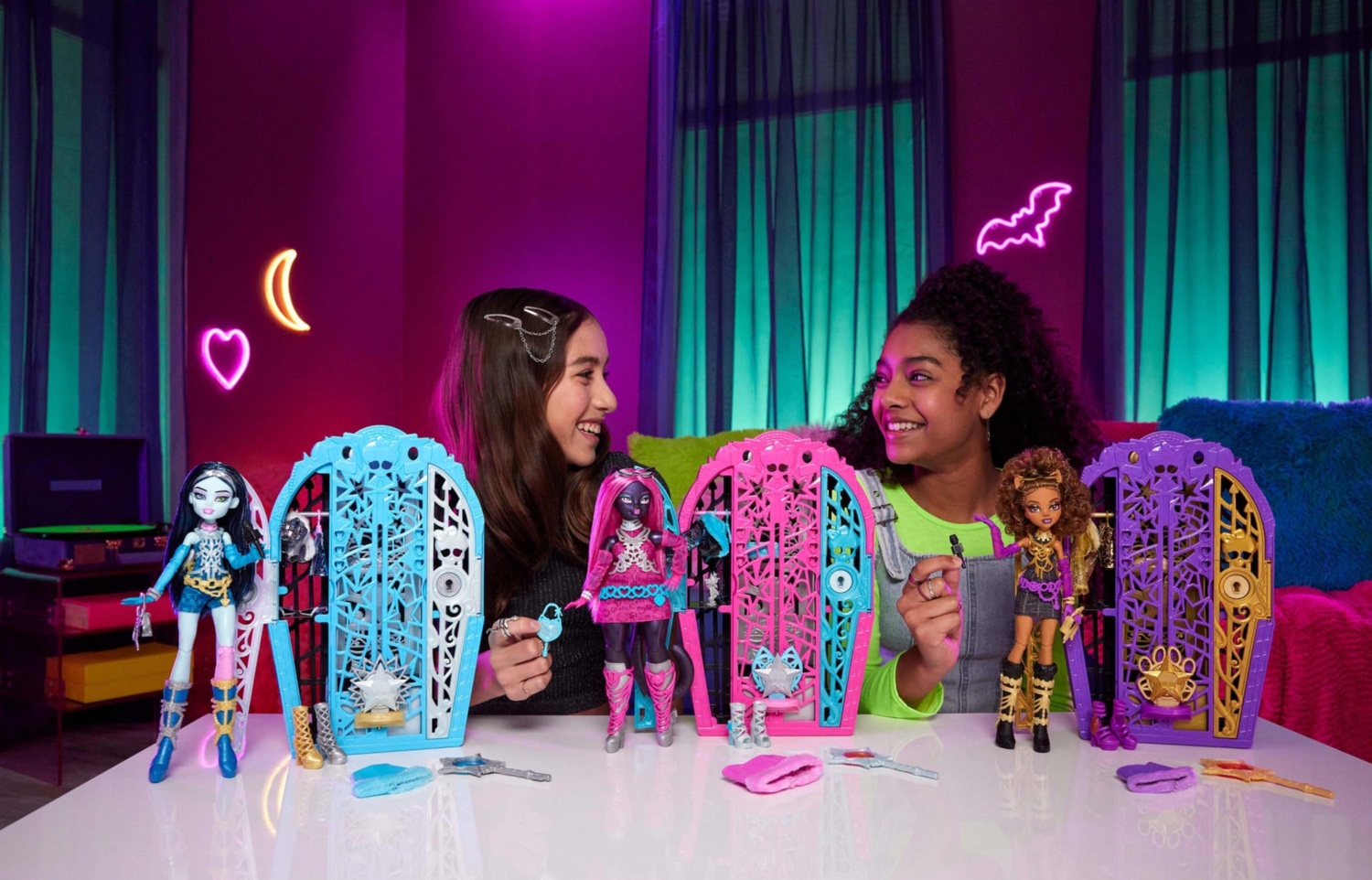 Набор-сюрприз "Ужас-секреты Кэтти Нуар" серии "Тайны ужасающего" Monster High (JBG82) фото