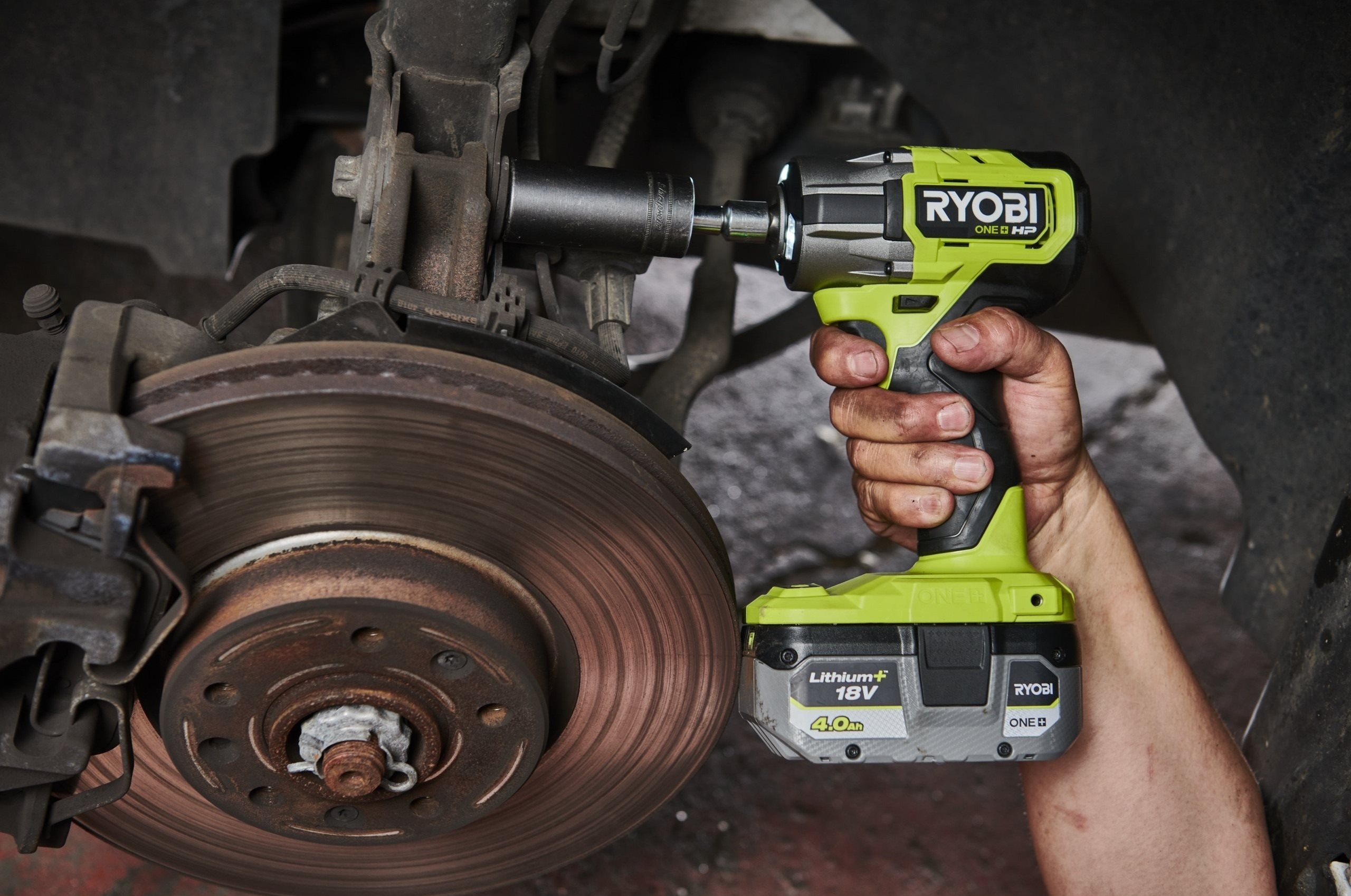 Набор аккумуляторов Ryobi ONE+ RB18242X 18В 1х2А·ч 1х4А·ч (5133005509) фото 3