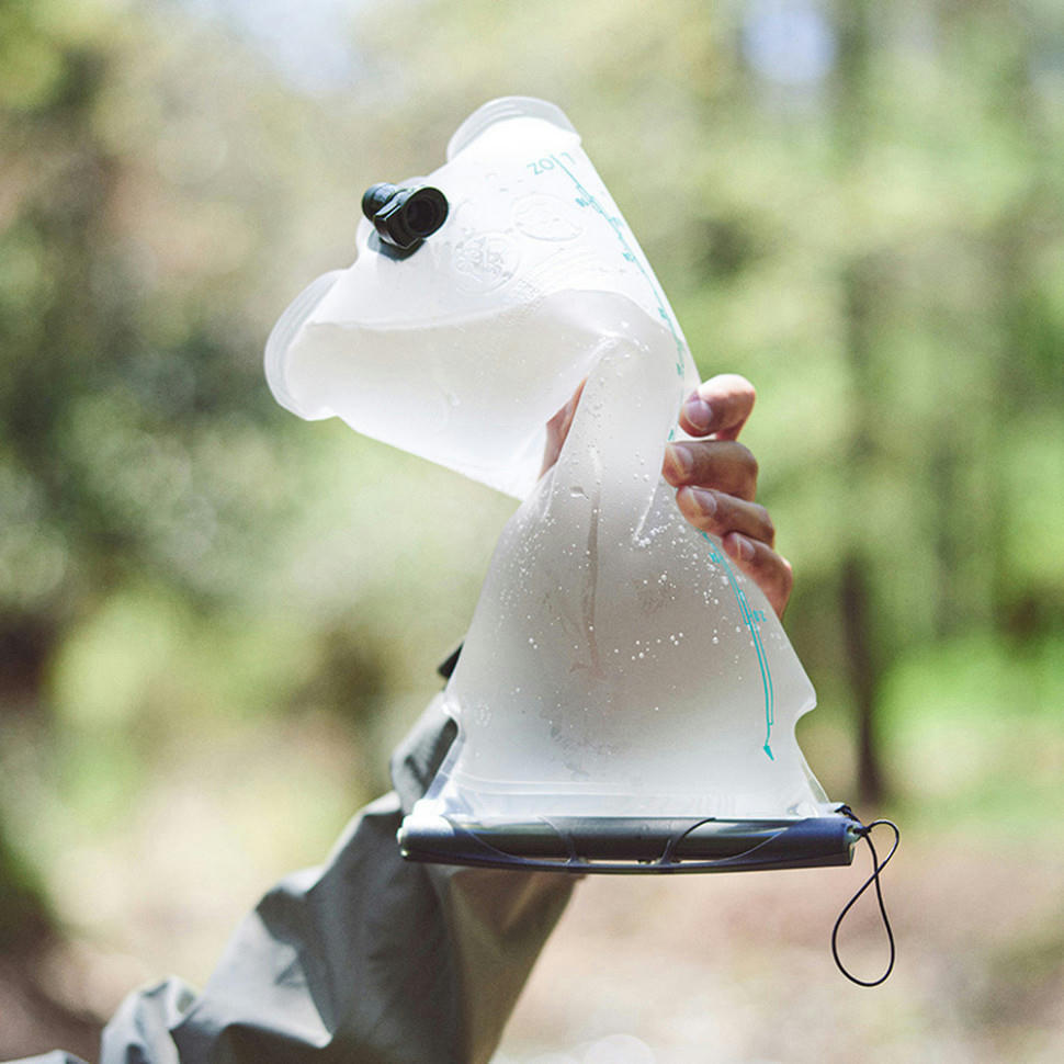 Питьевая система (гидратор) Naturehike CNK2450CF011, 2л, белая фото 8