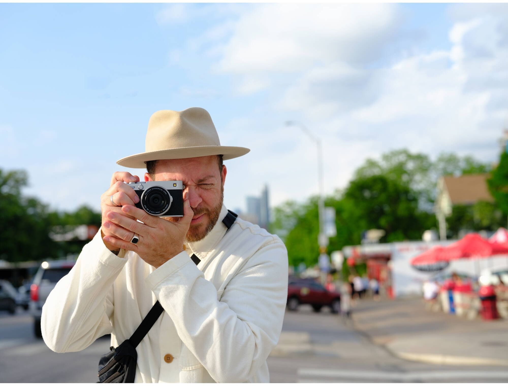 Фотоапарат FUJIFILM X-E5 Body Silver (16949521)фото13