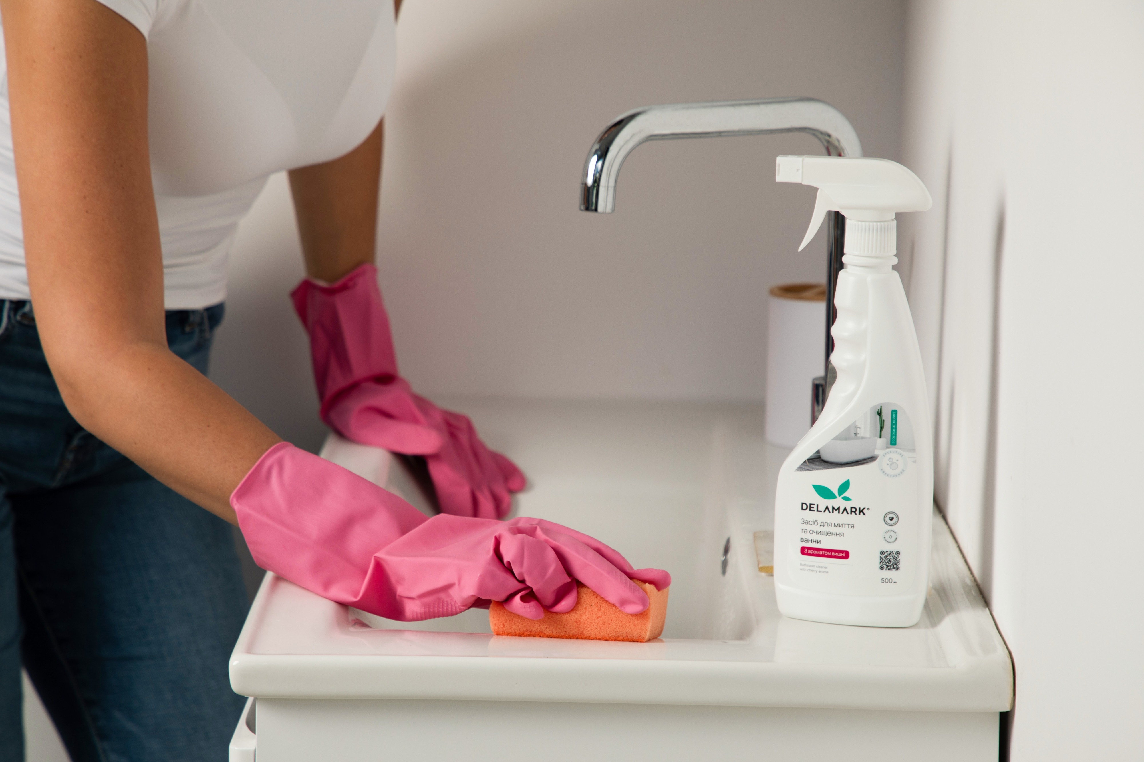 Универсальное средство для мытья ванной комнаты DeLaMark с ароматом вишни 500 мл фото 2