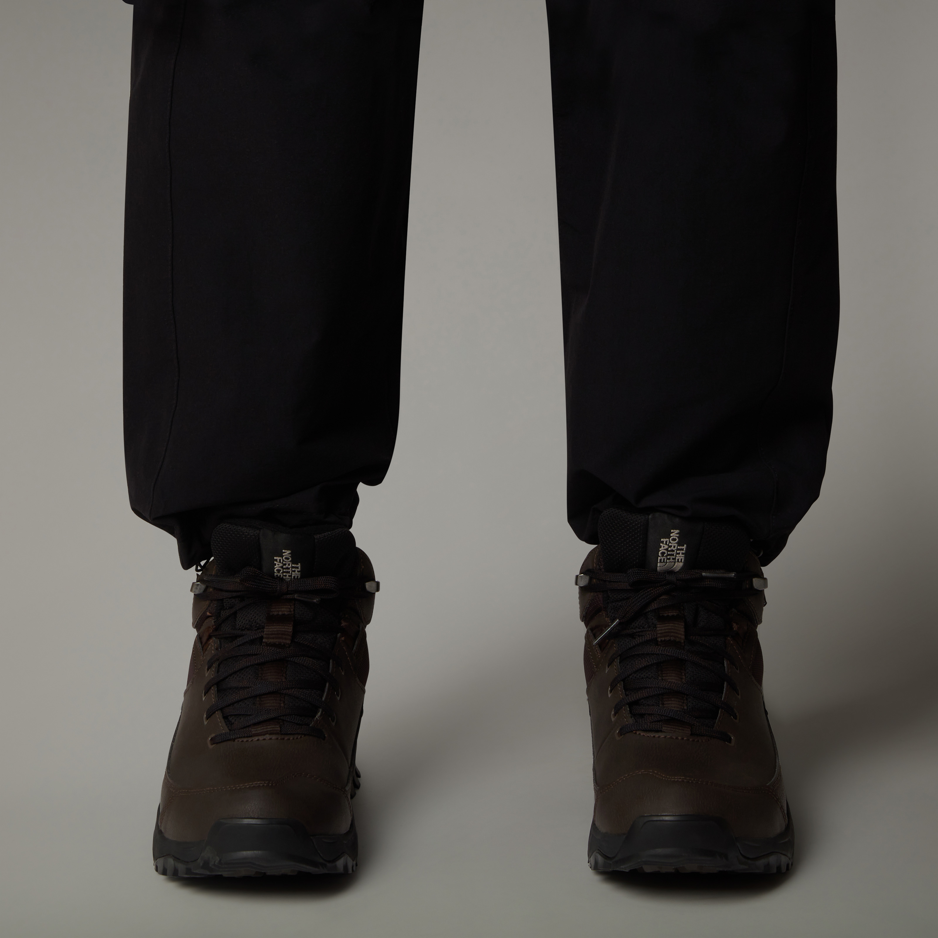Ботинки мужские The North Face M Storm Strike III Wp NF0A7W4G-U6V1 41 (8.5 US) коричневые фото 