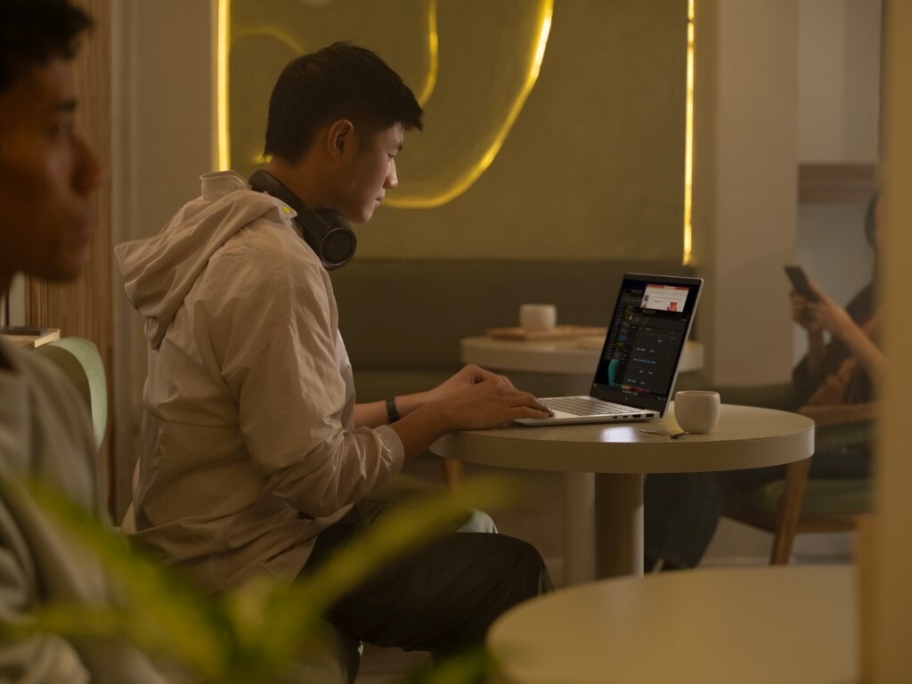 Ноутбук HP OmniBook 7 14-fs0000ua (C3VH7EA)фото9