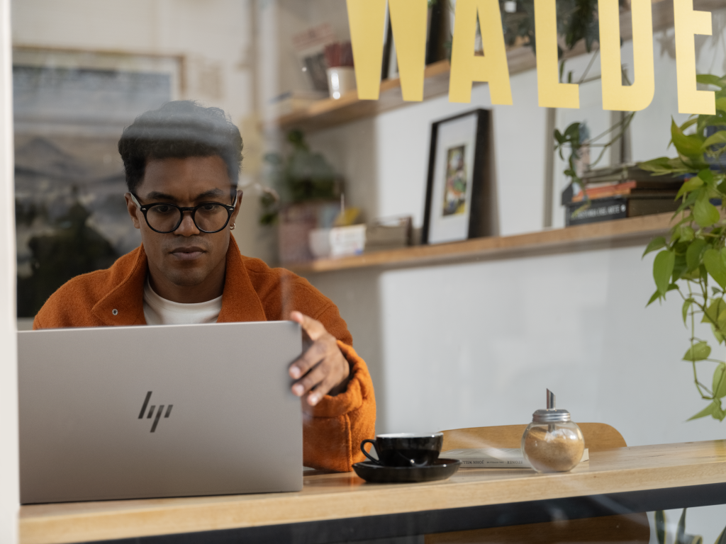 Ноутбук HP OmniBook 7 AI 17-dc0000ua (C3VE9EA)фото7