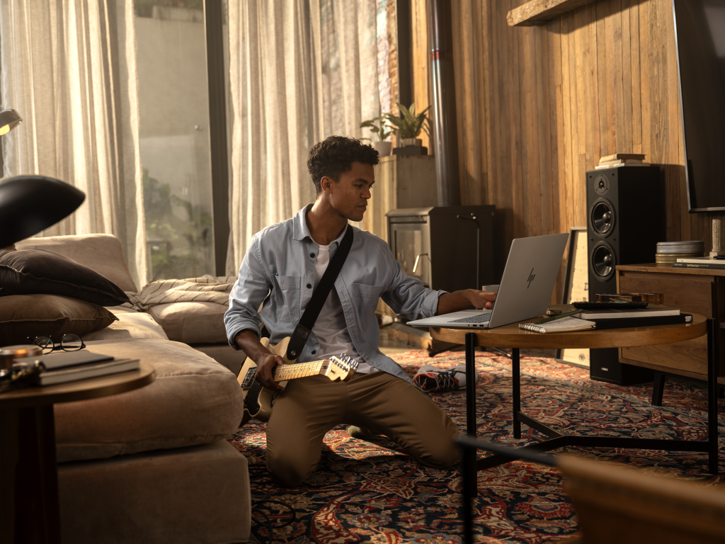 Ноутбук HP OmniBook 7 AI 17-dc0000ua (C3VE9EA)фото10